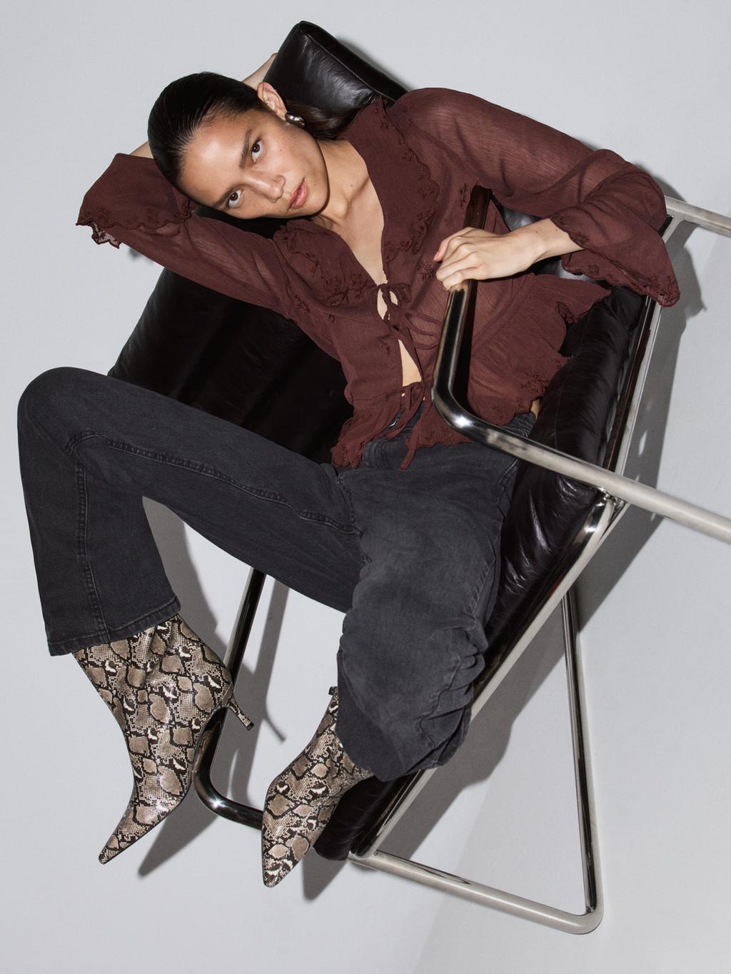 Bota salto animal print