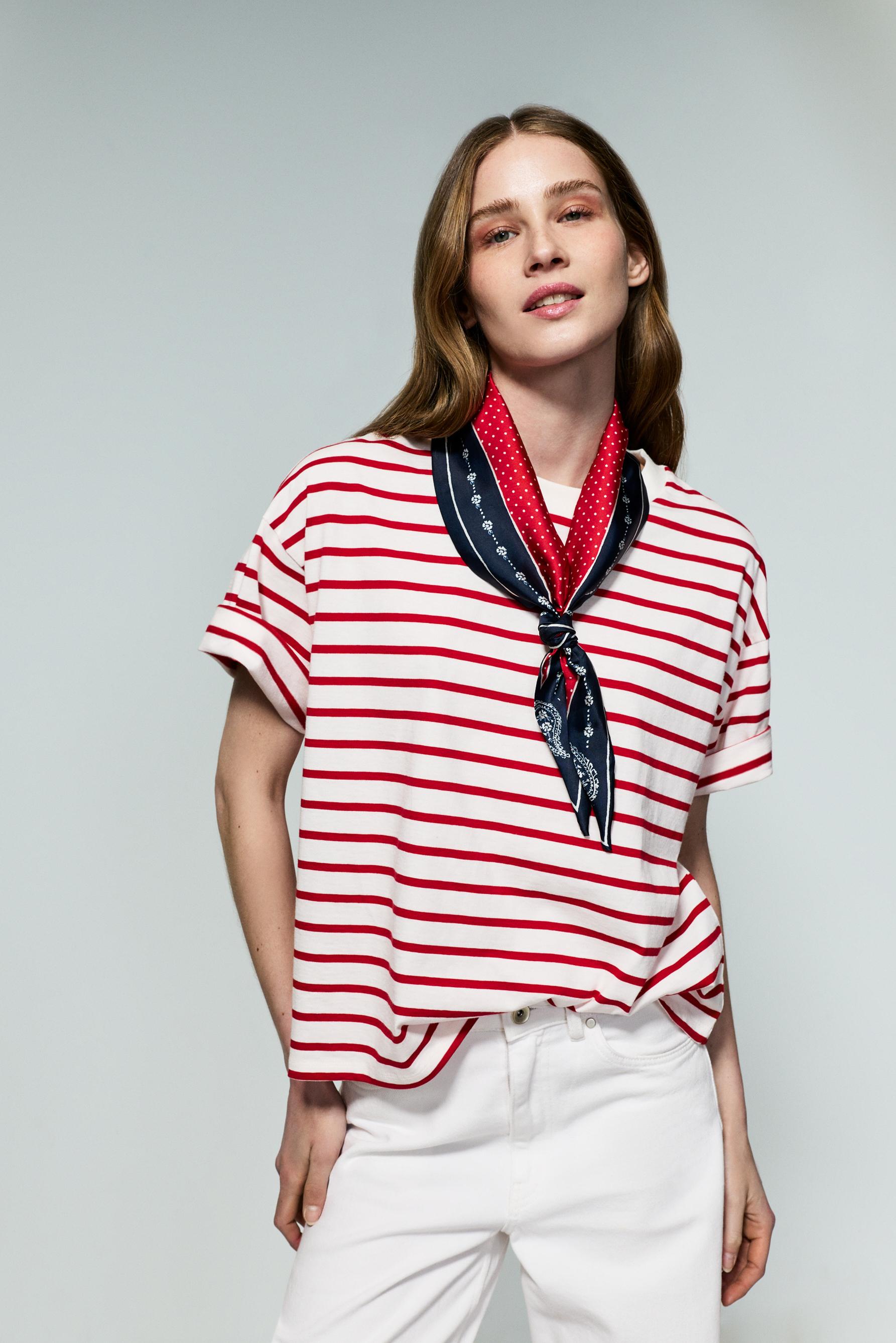 Camiseta pañuelo marinero