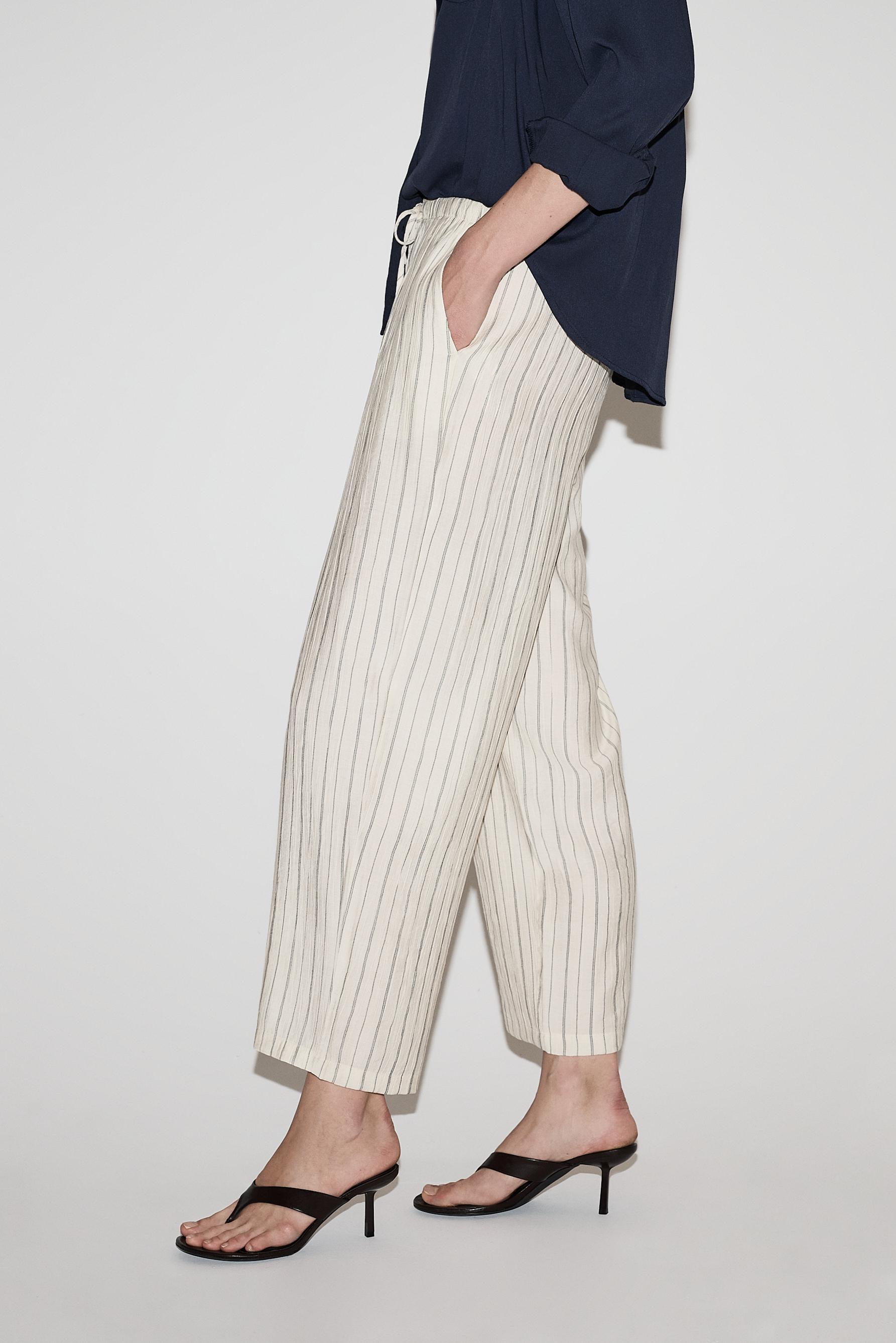 Textured jogging trousers — ECRU