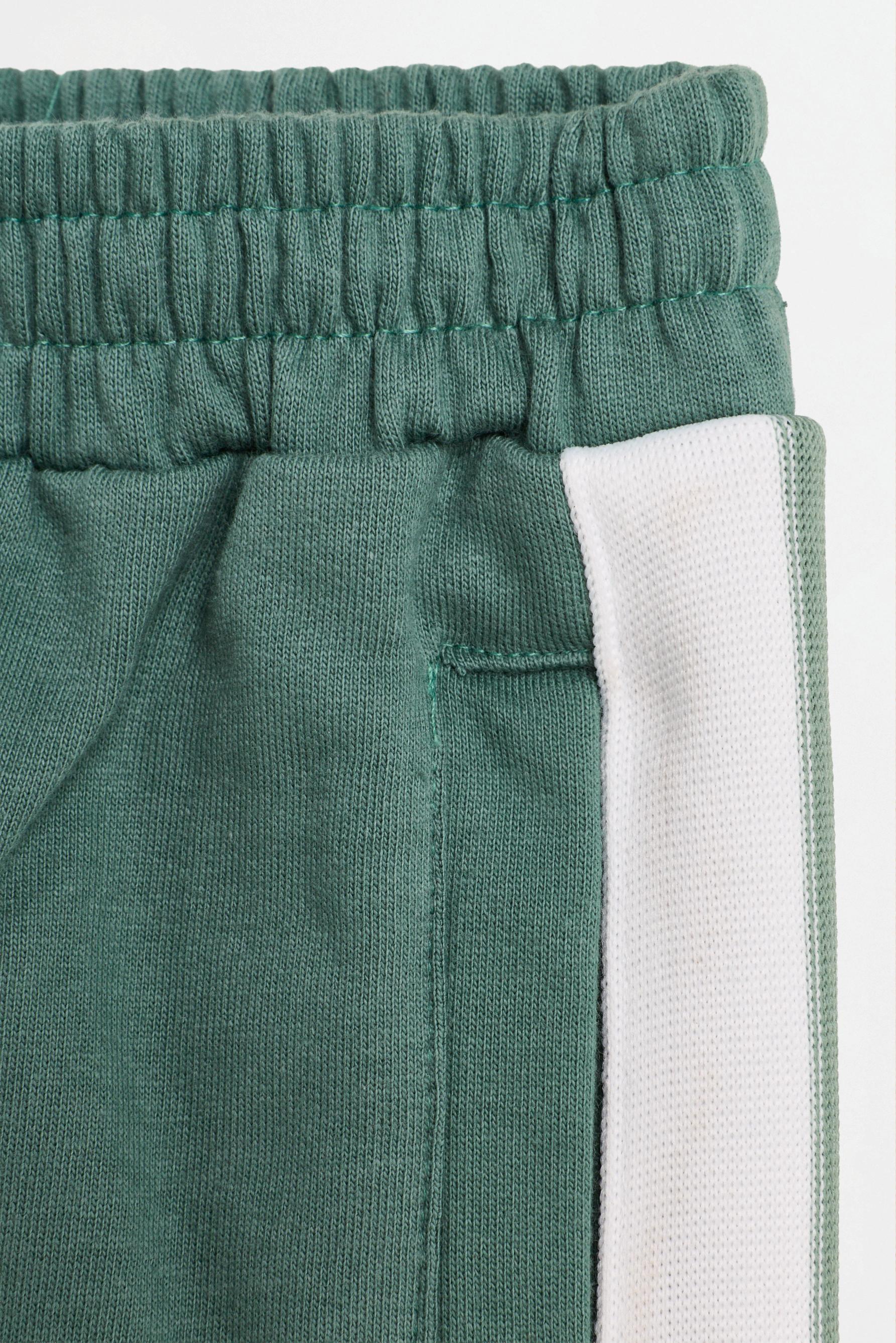 Striped plush trousers — GREEN