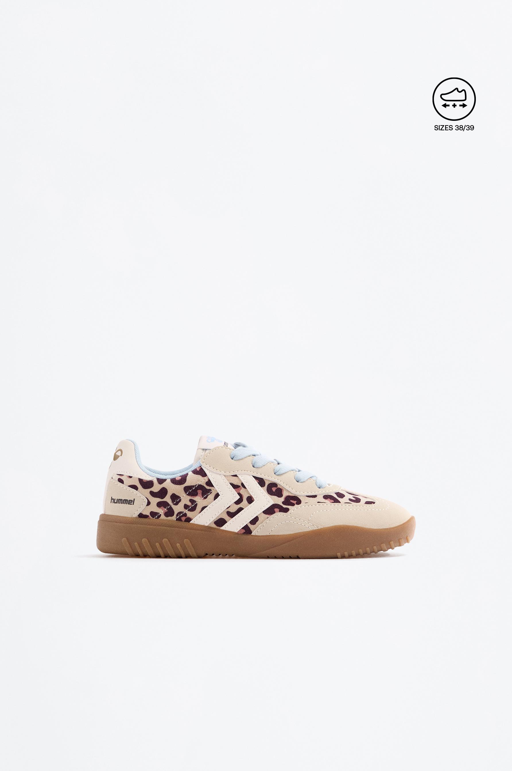 Zapatilla Hummel animal print