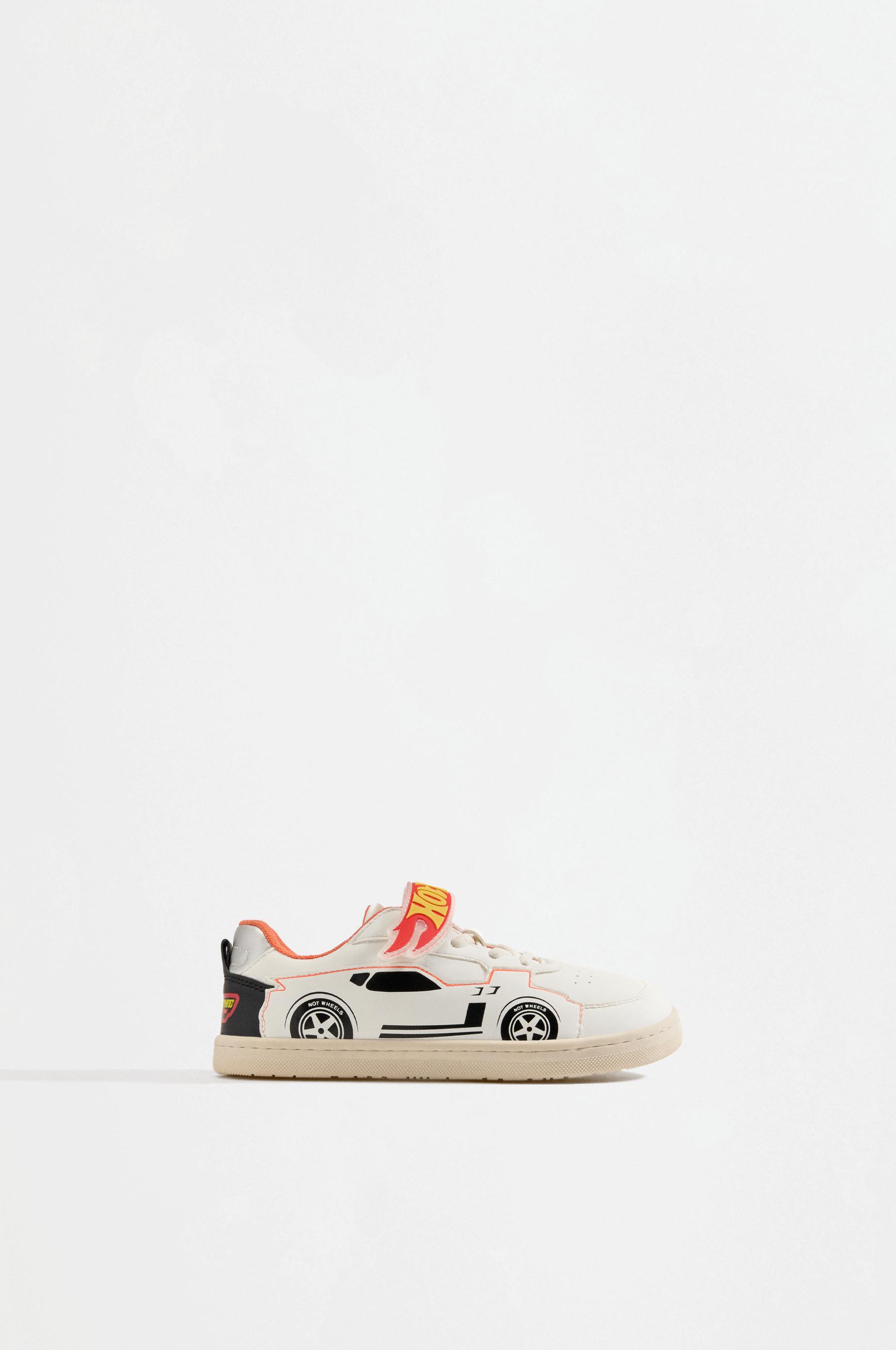 Hot Wheels® Mattel barefoot sneakers — WHITE