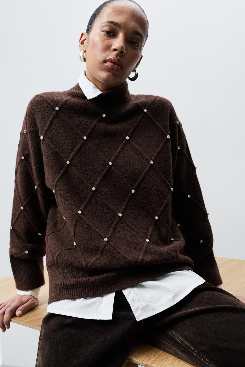 Sparkly appliqué sweater