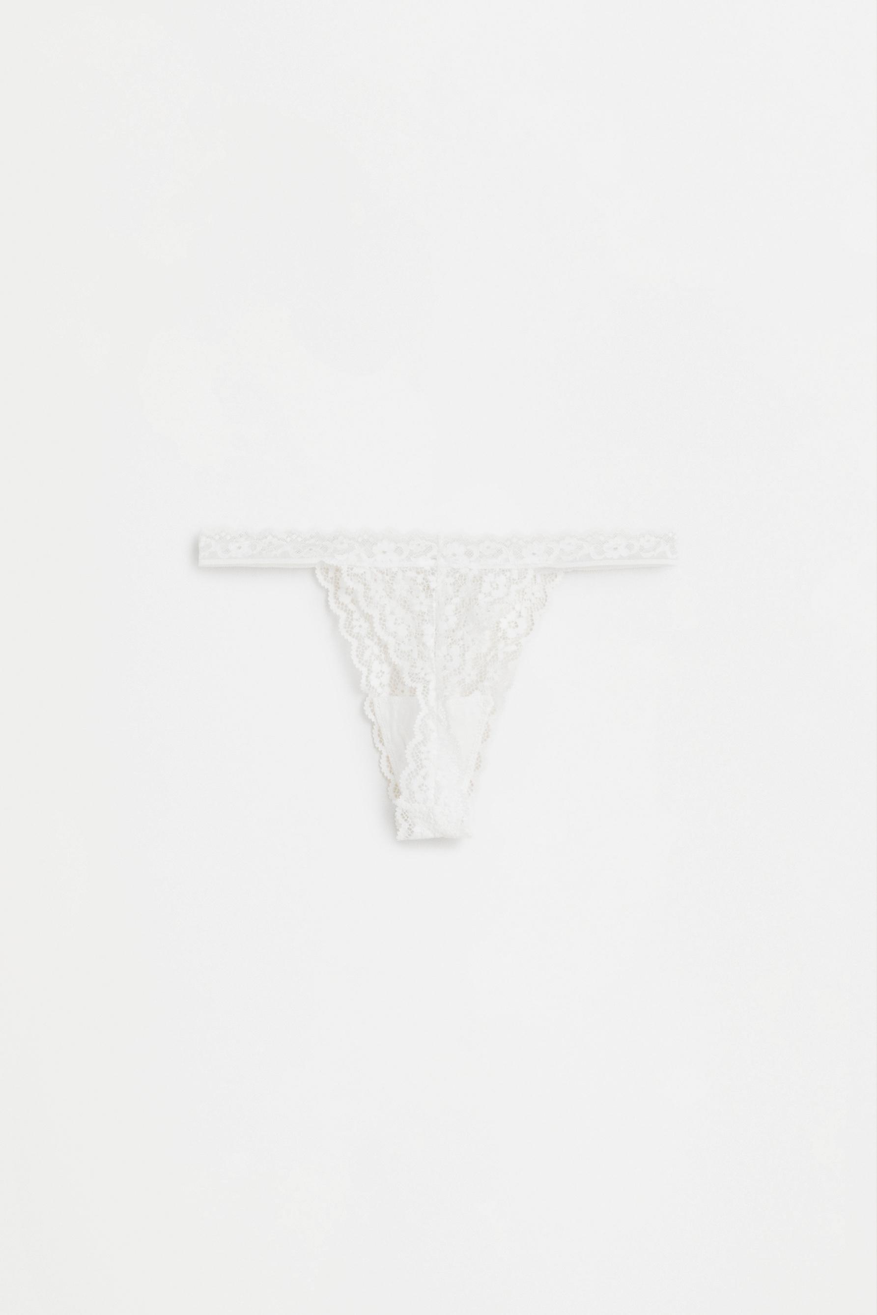 2-pack of lace thongs — WHITE