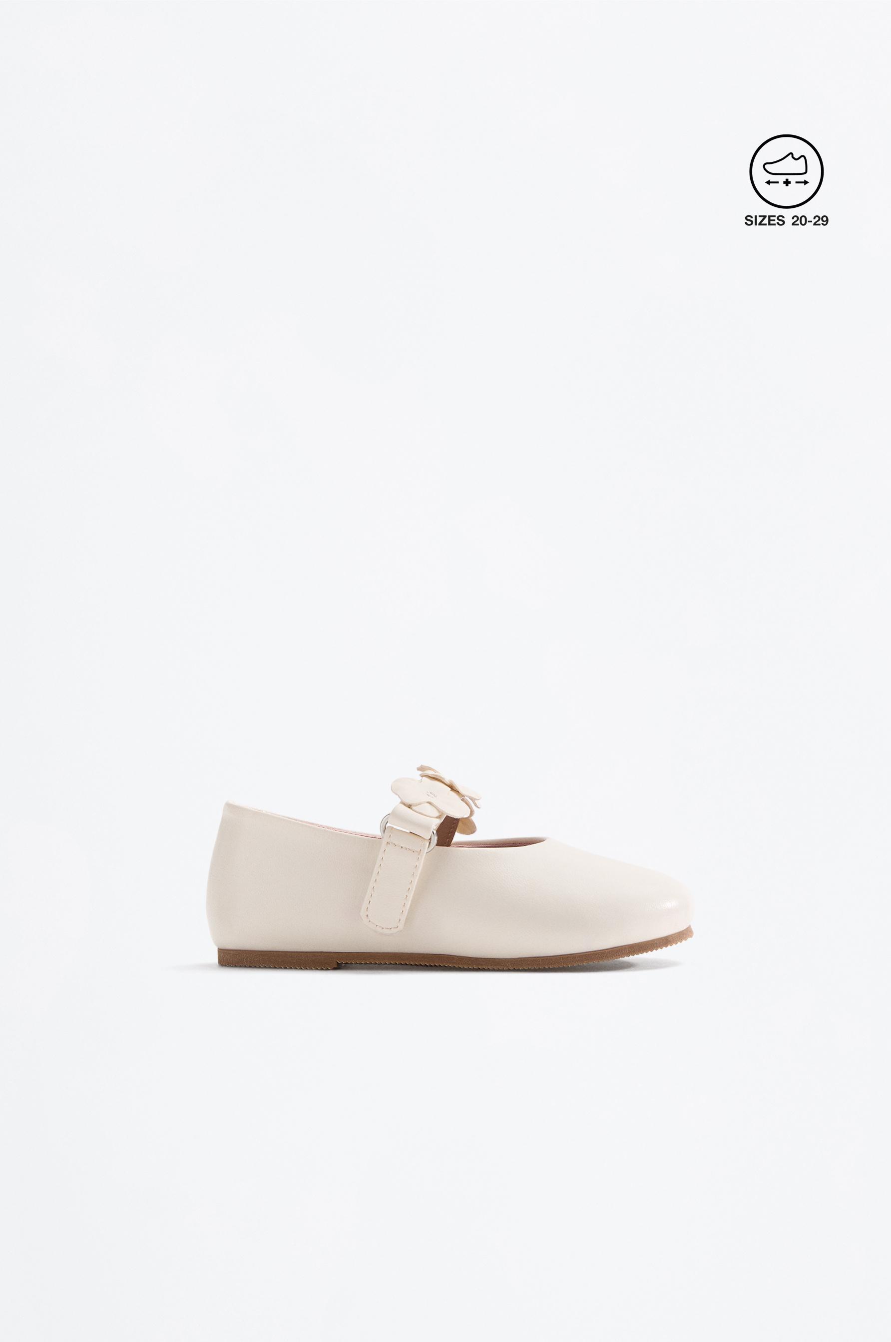 Bailarina merceditas detalle flores