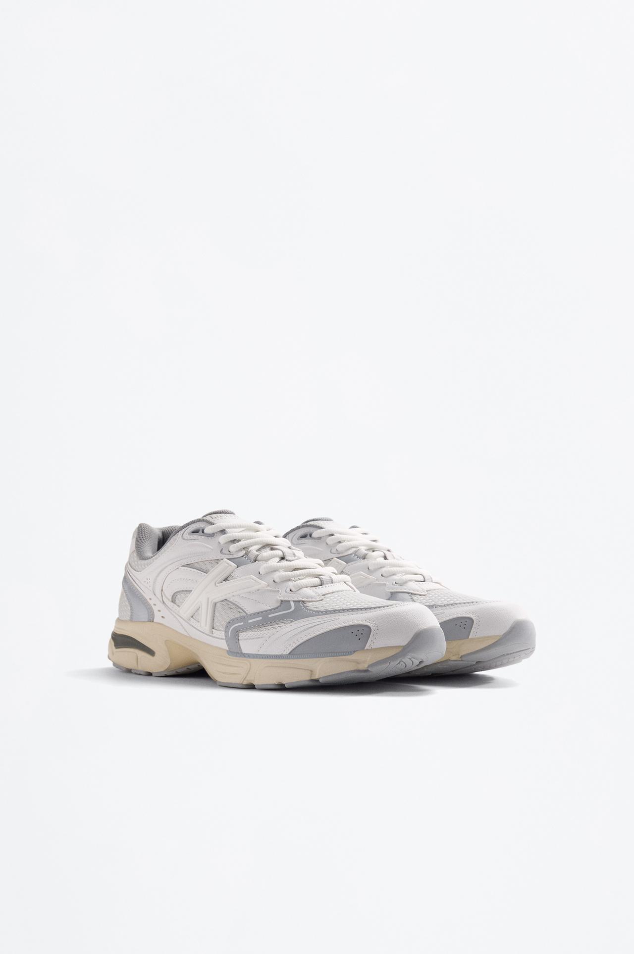 Kelme Sports Shoe — WHITE