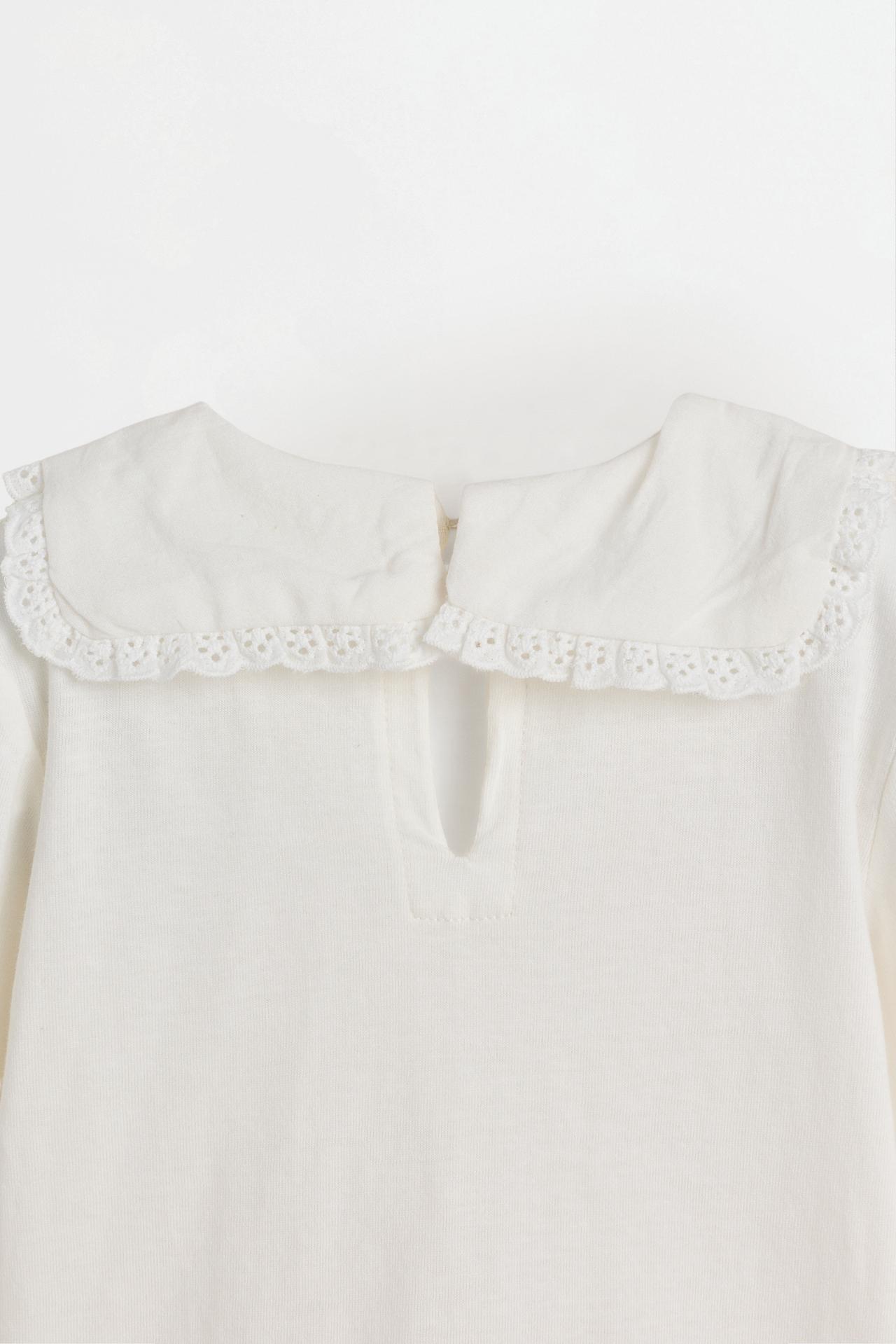 Peter Pan collar T-shirt — ECRU