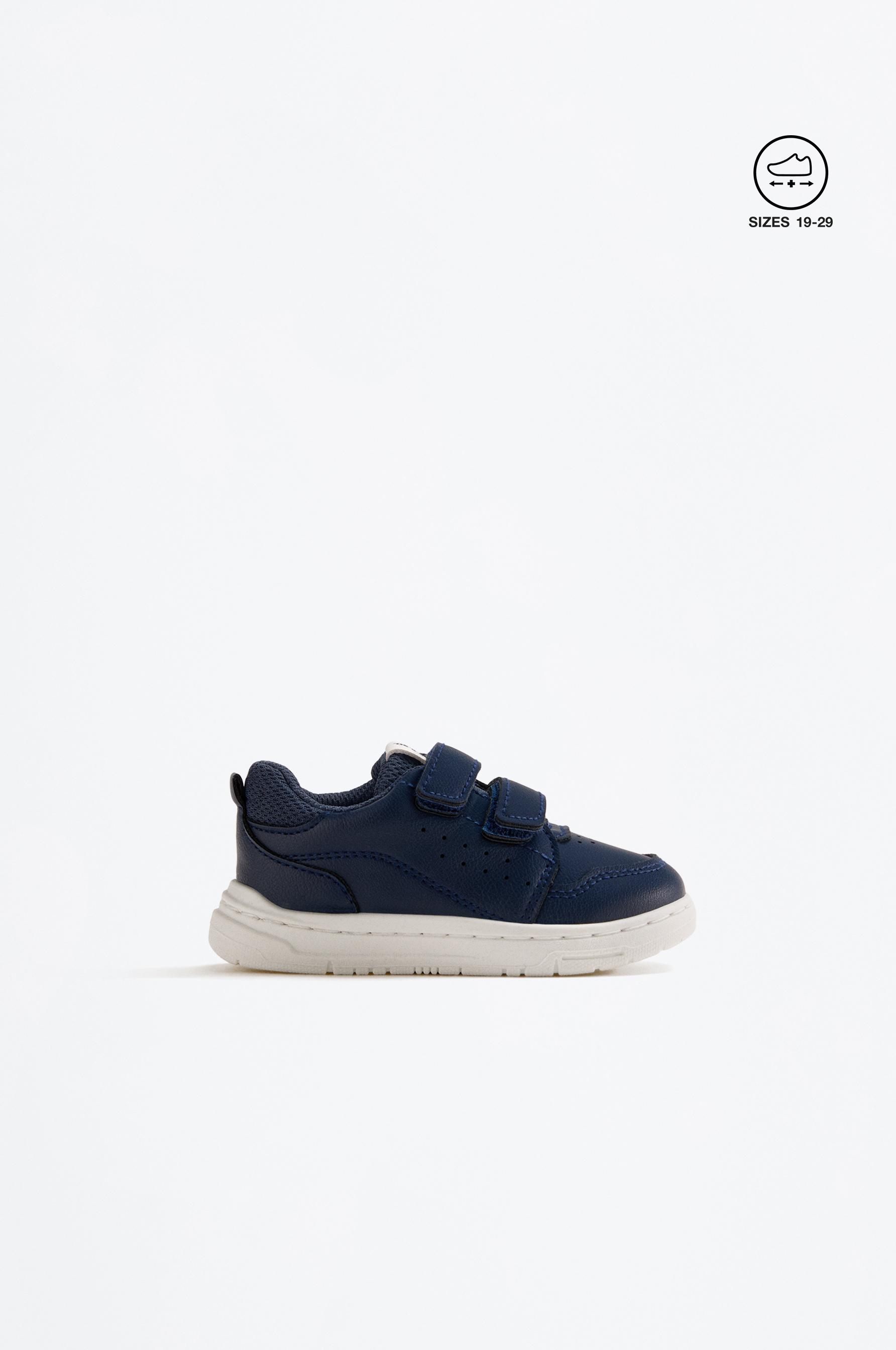 Minimalist athletic shoe — NAVY BLUE
