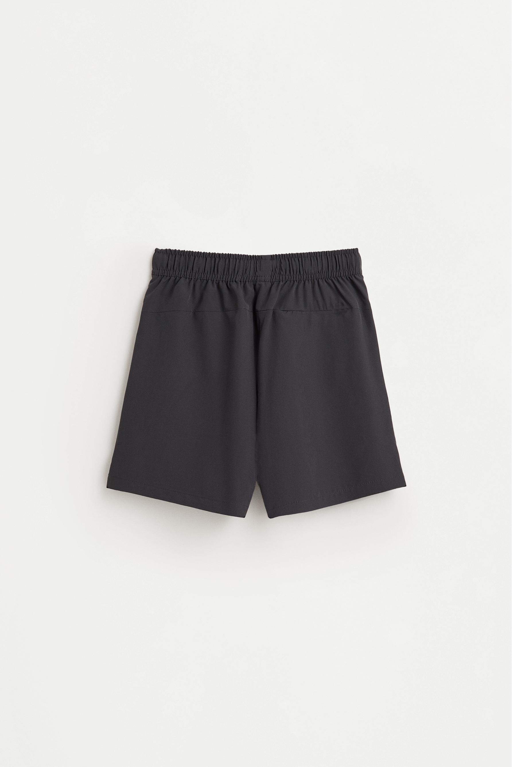 Bermuda sports shorts — LEAD