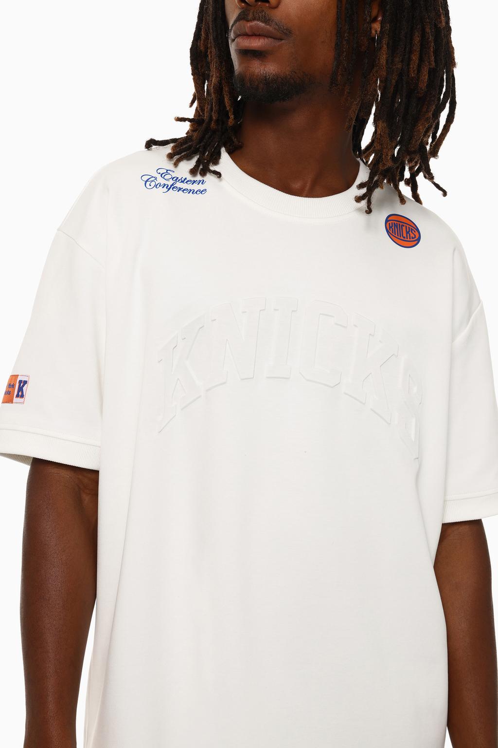 Heavy New York Knicks NBA T-shirt with raised details