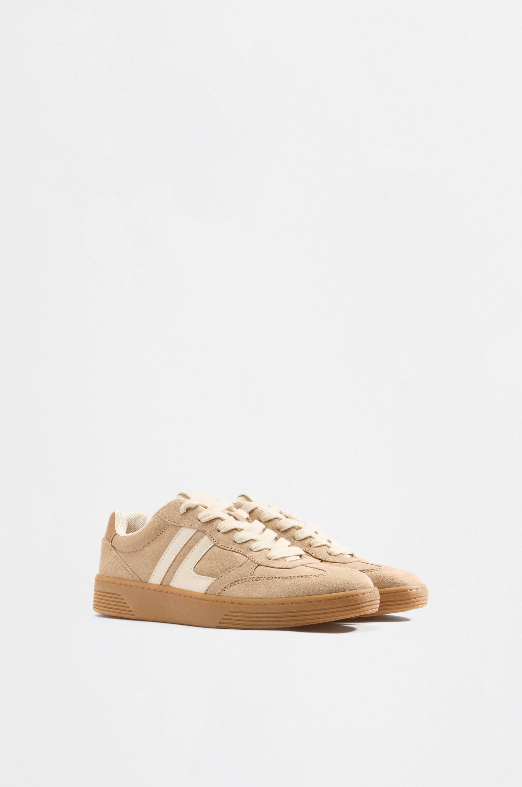 Sneakers with side details — BROWN
