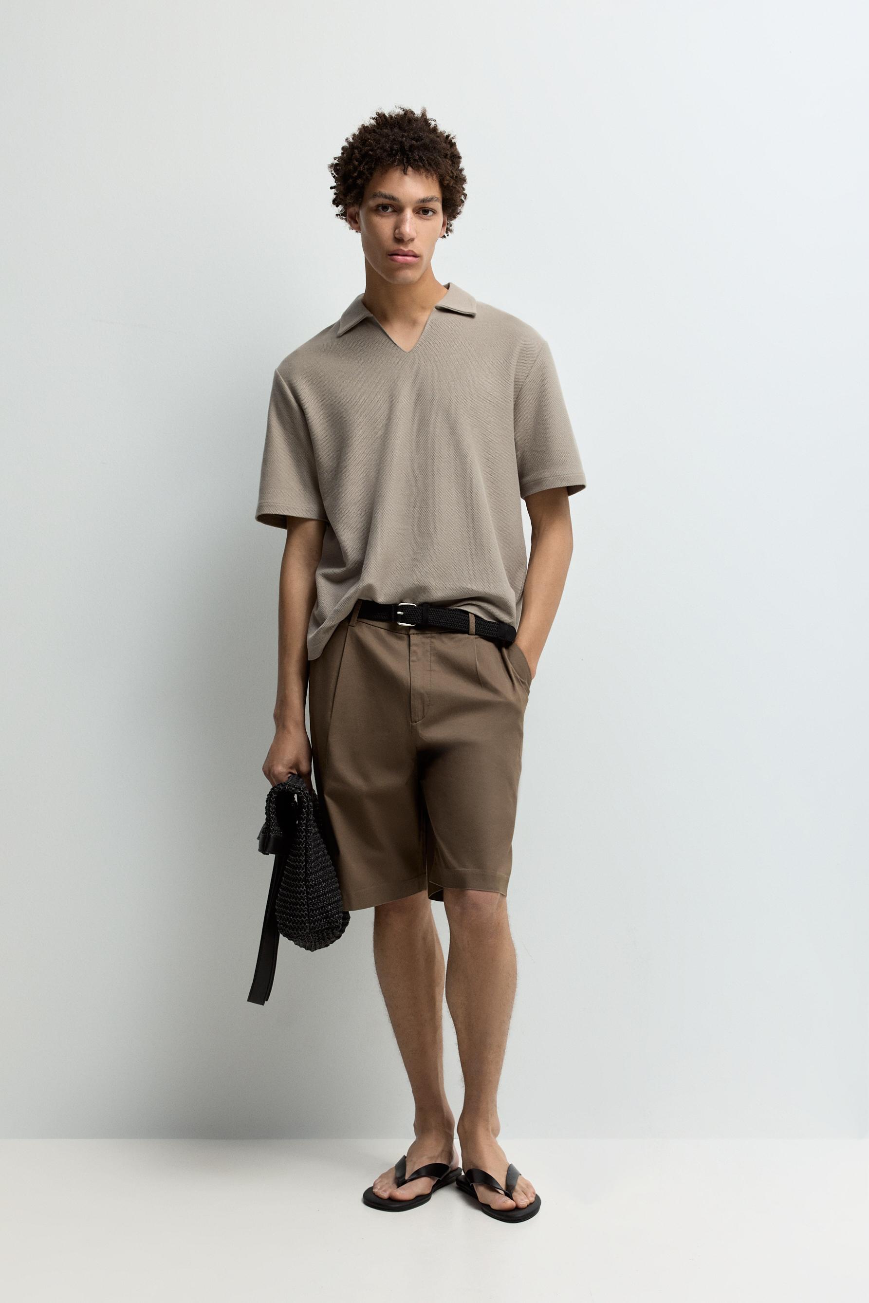 Textured V-neck polo shirt — CAMEL