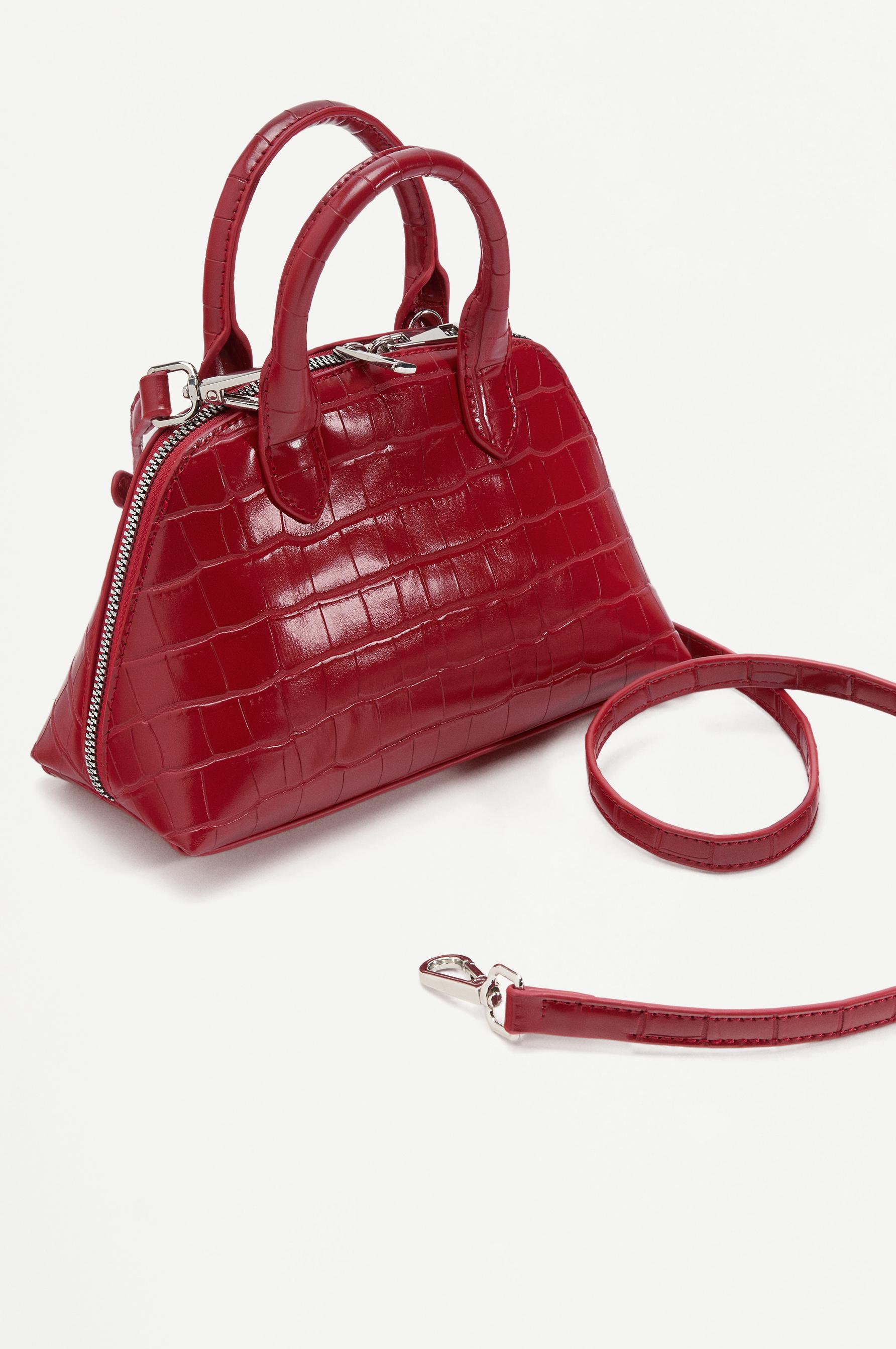 Crocodile-effect crossbody bag — RED