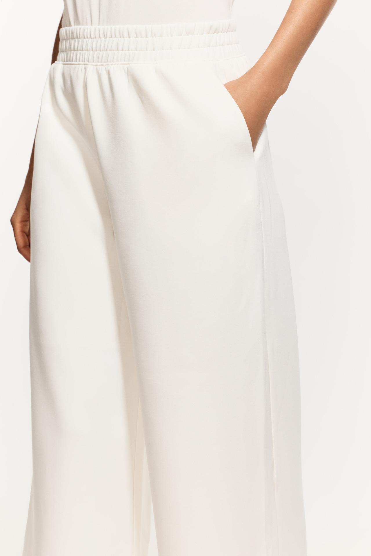 Modal-effect sports culottes — OFF WHITE