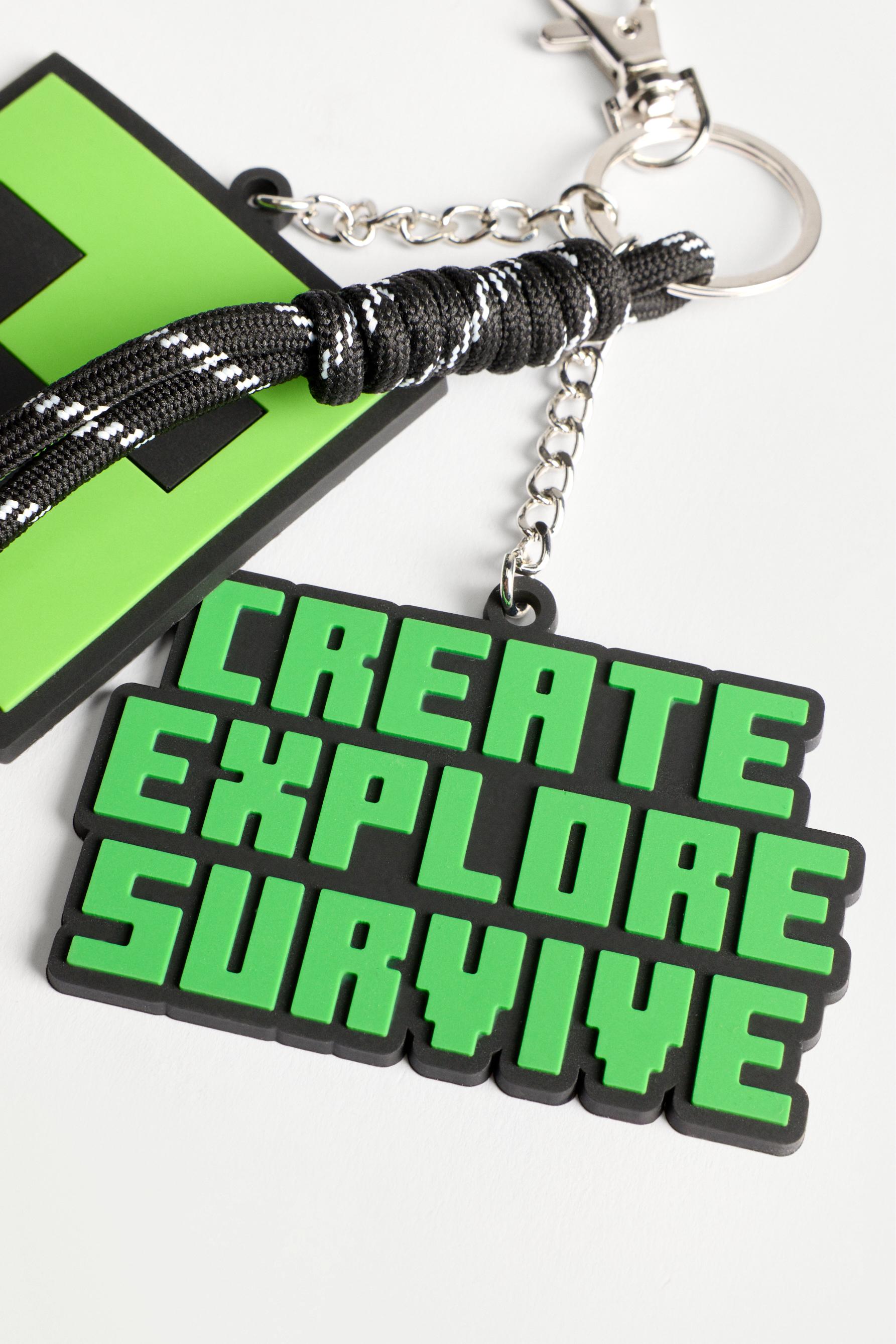 Minecraft keyring — BLACK/GREEN