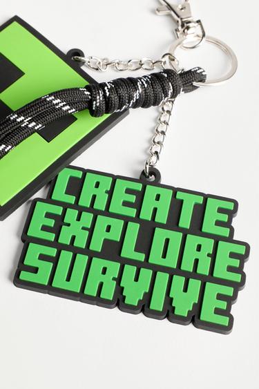 Minecraft keyring — BLACK/GREEN 2