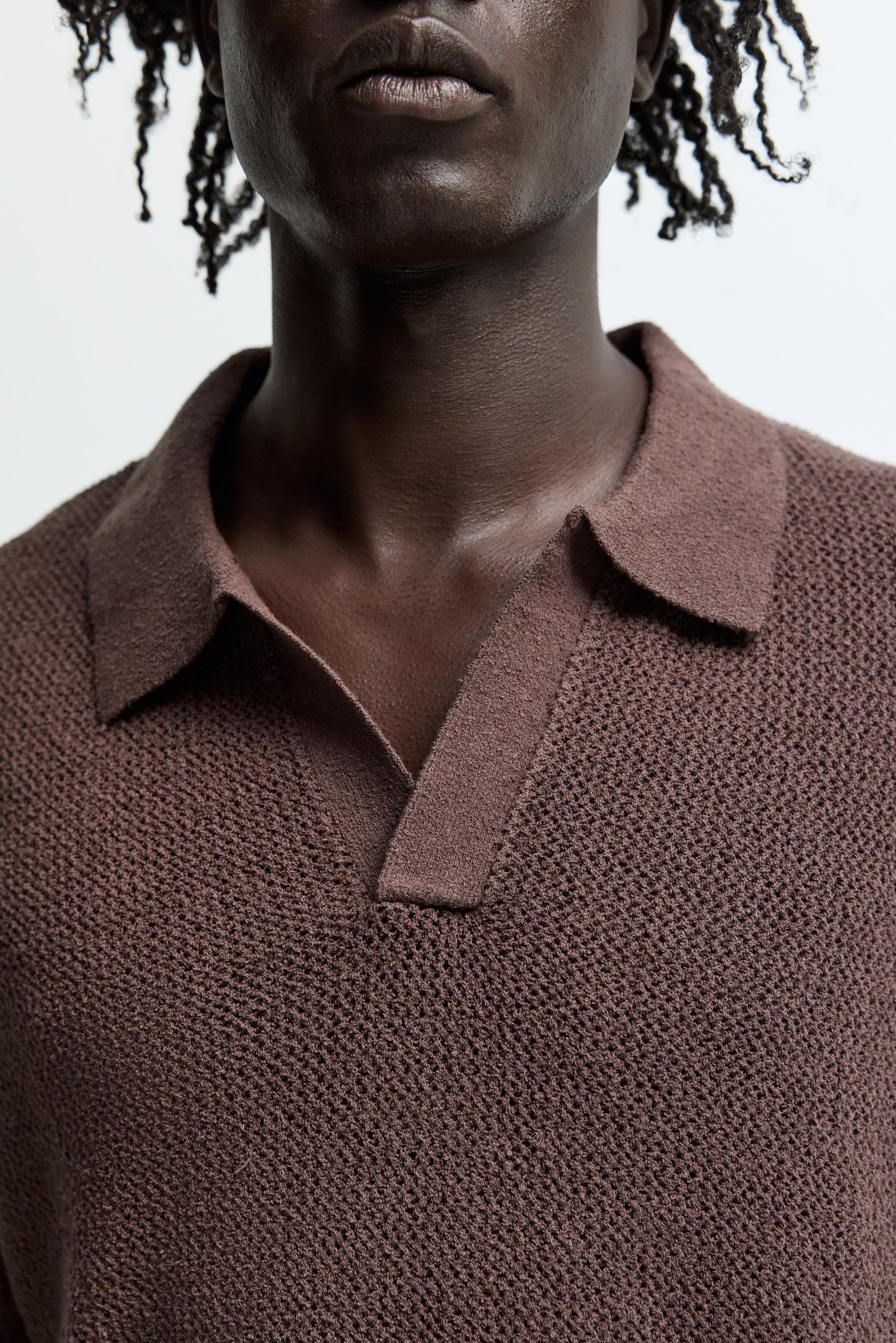Cutwork knit polo shirt — BROWN