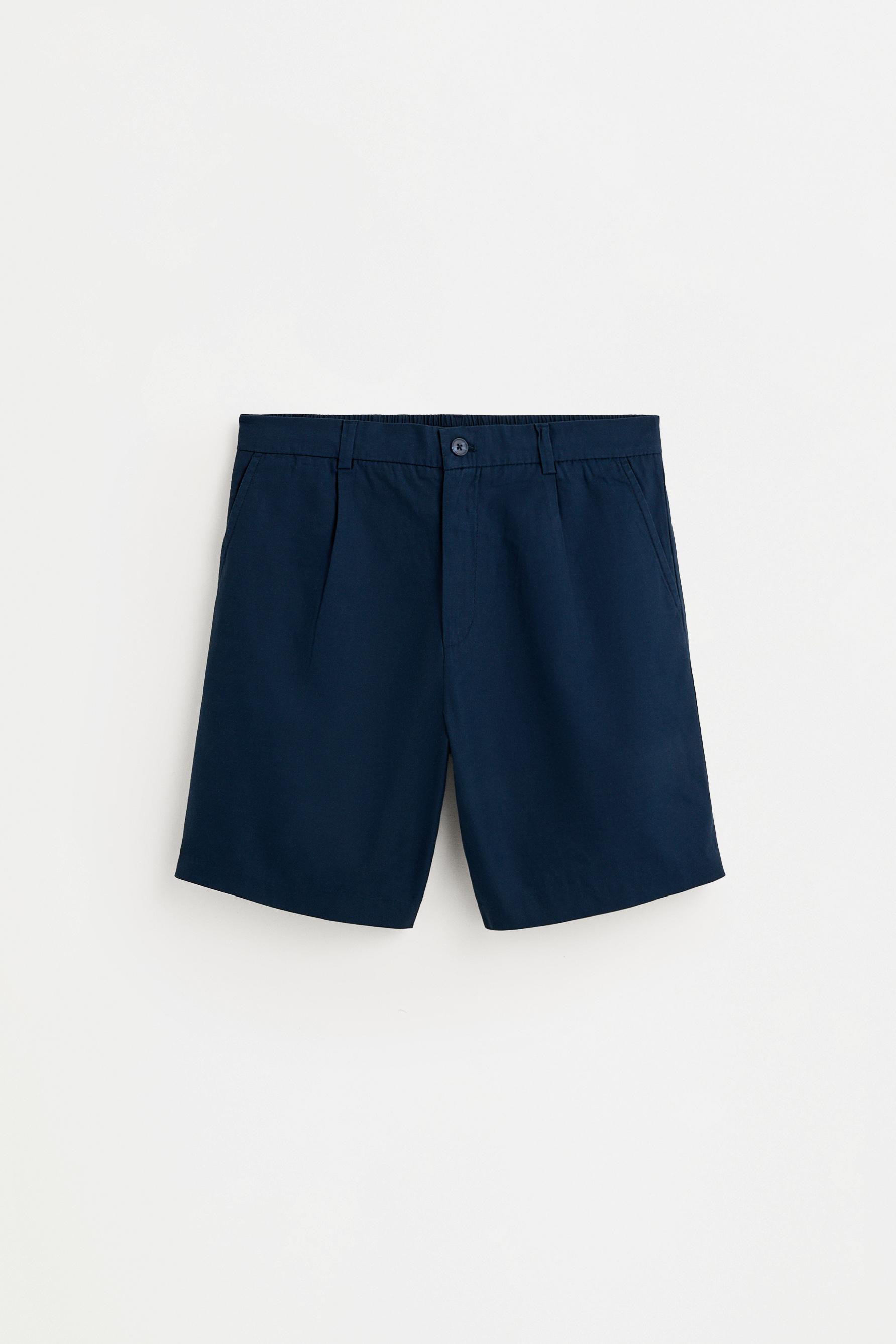 Pleated Bermuda shorts — NAVY
