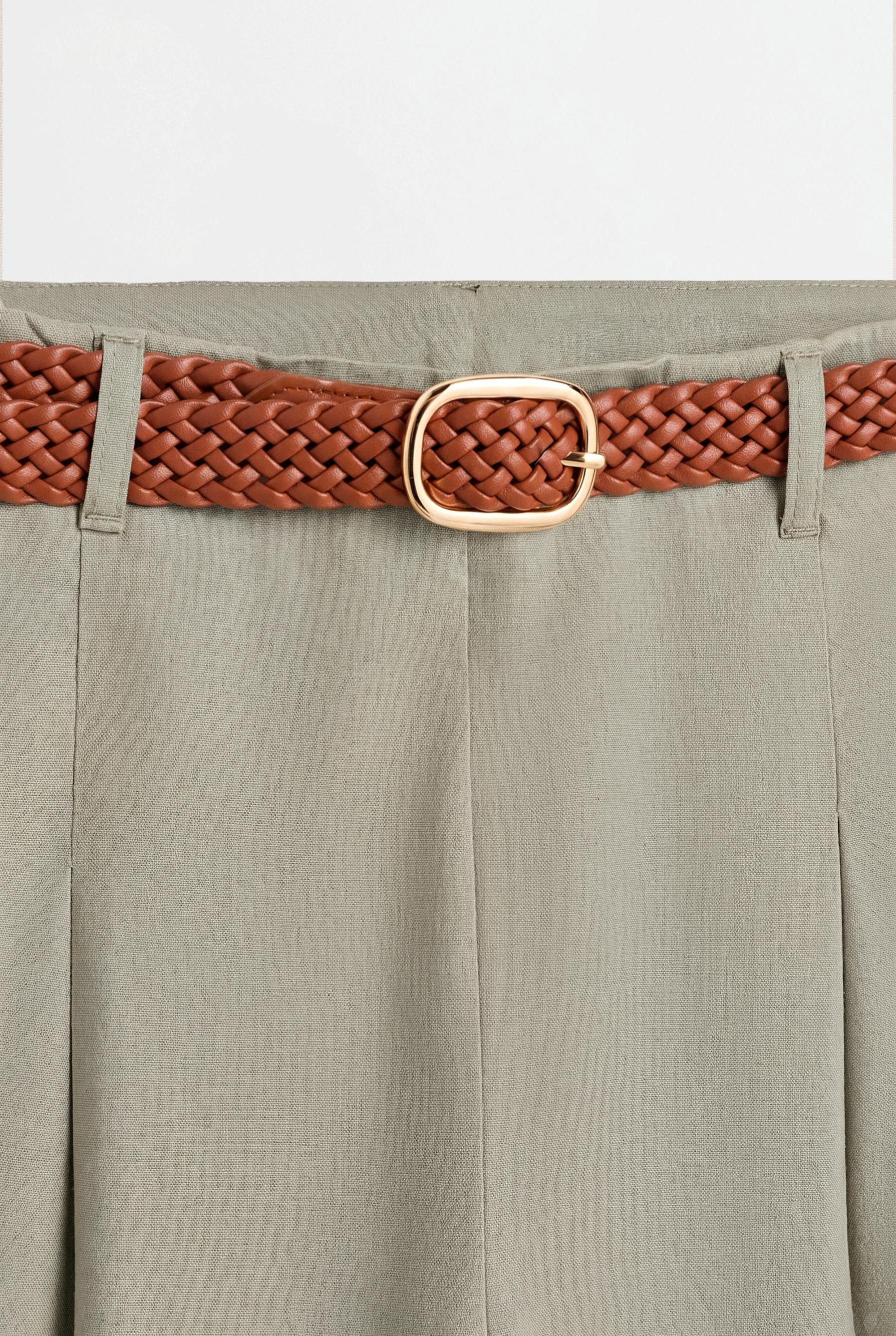 Barrel trousers with belt — PALE KHAKI
