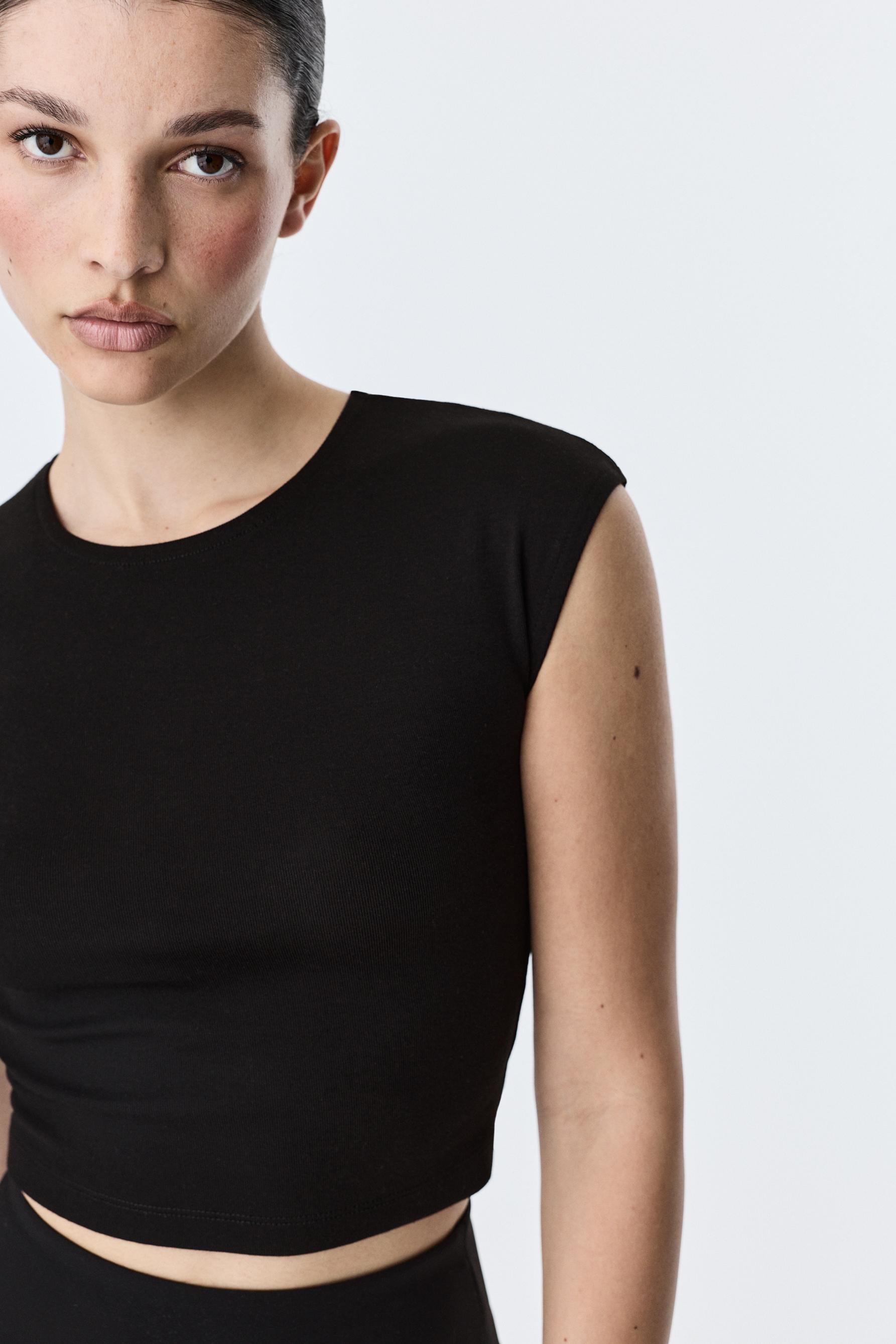 Cropped T-shirt — BLACK