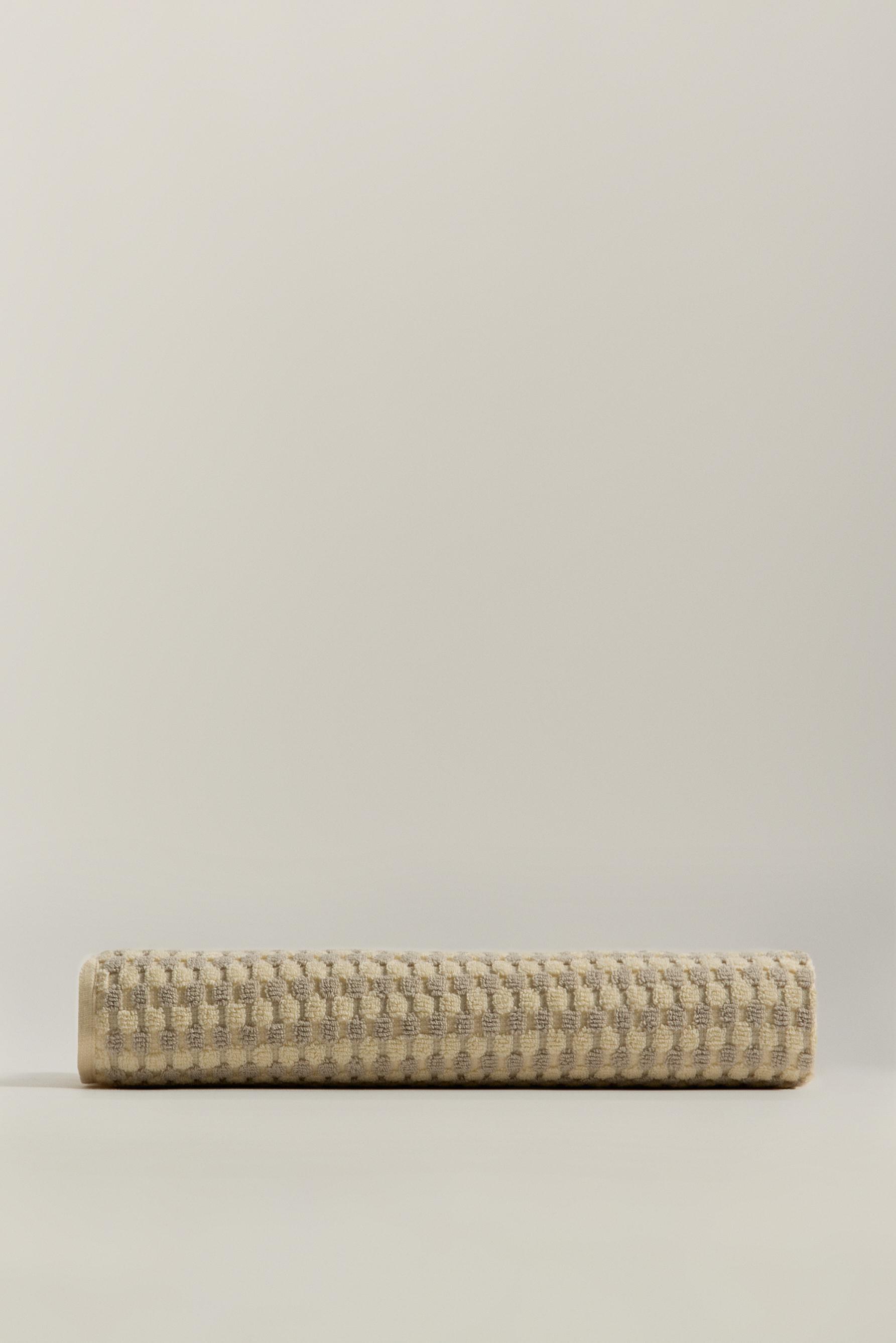 Toalla de baño estructura 140 x 70 cm