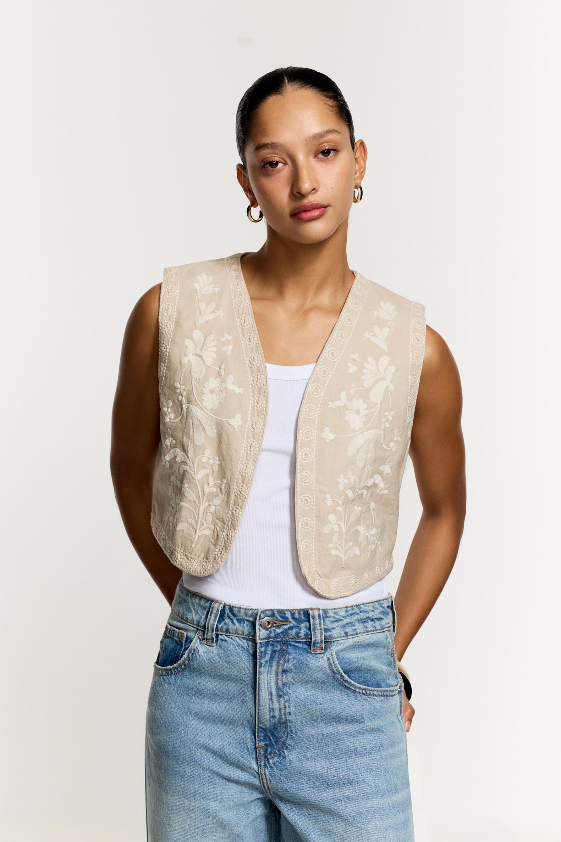 Chaleco bordados
