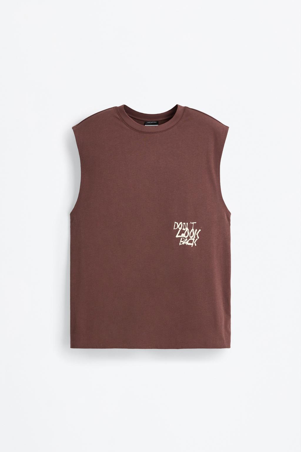 Sleeveless printed T-shirt