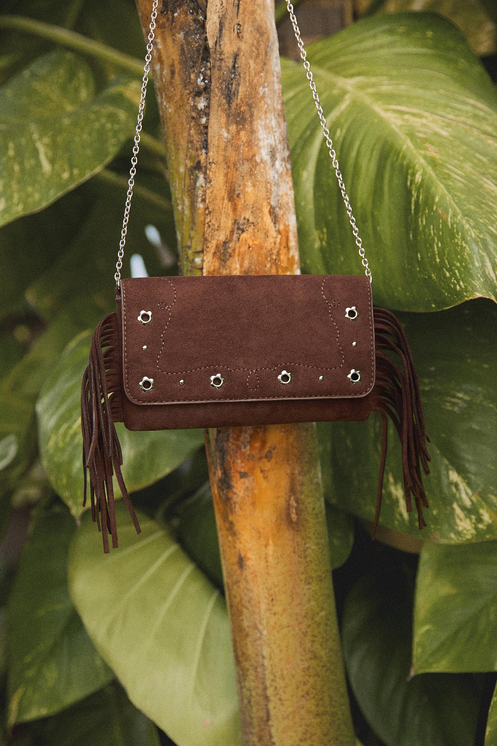 Fringed crossbody bag with flower detail — BROWN