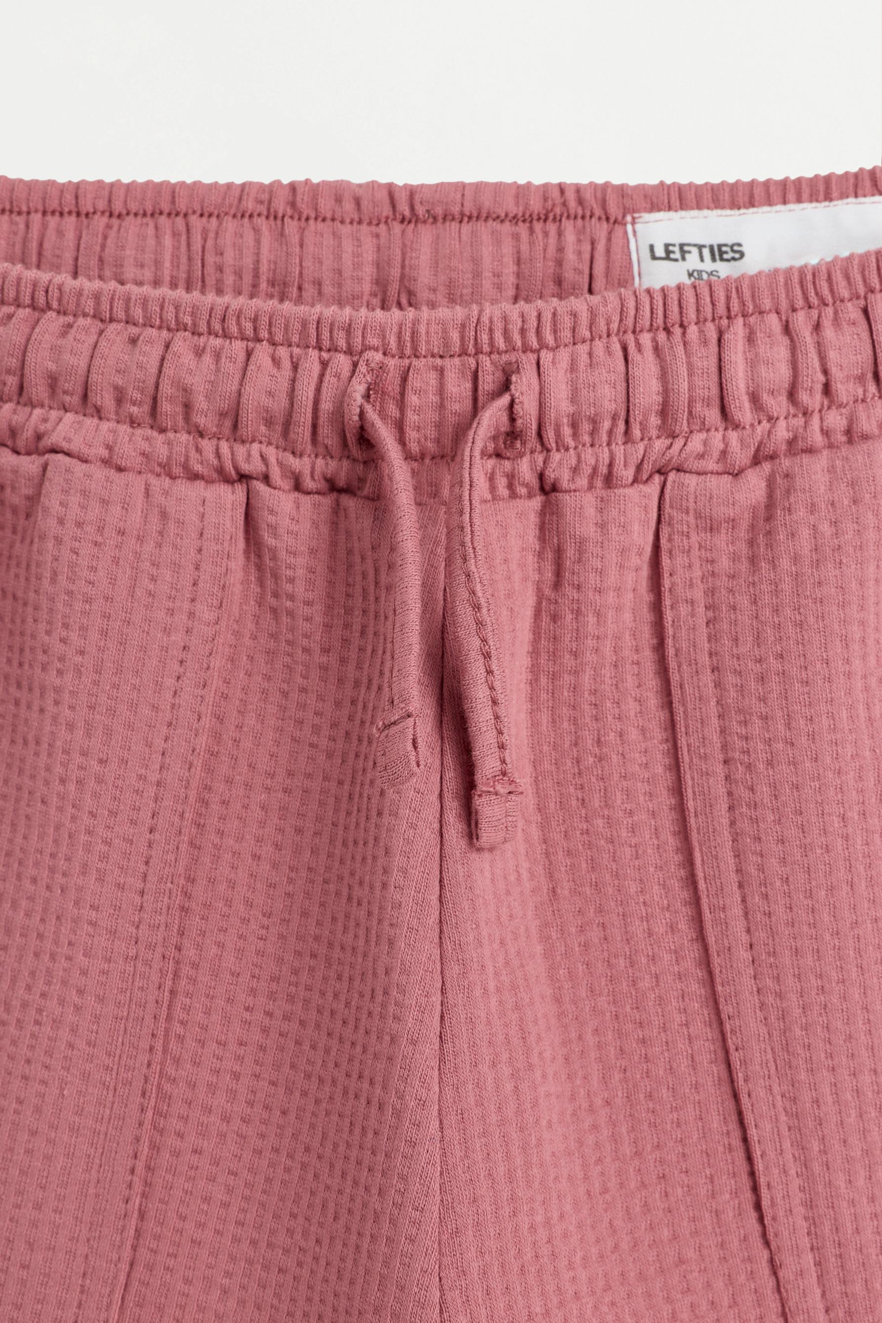 Seersucker shorts — DARK PINK