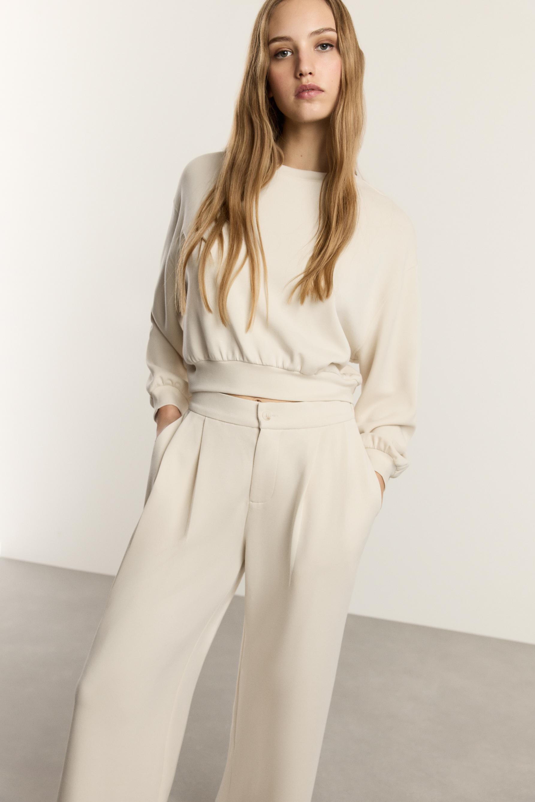 Sudadera cropped fluida