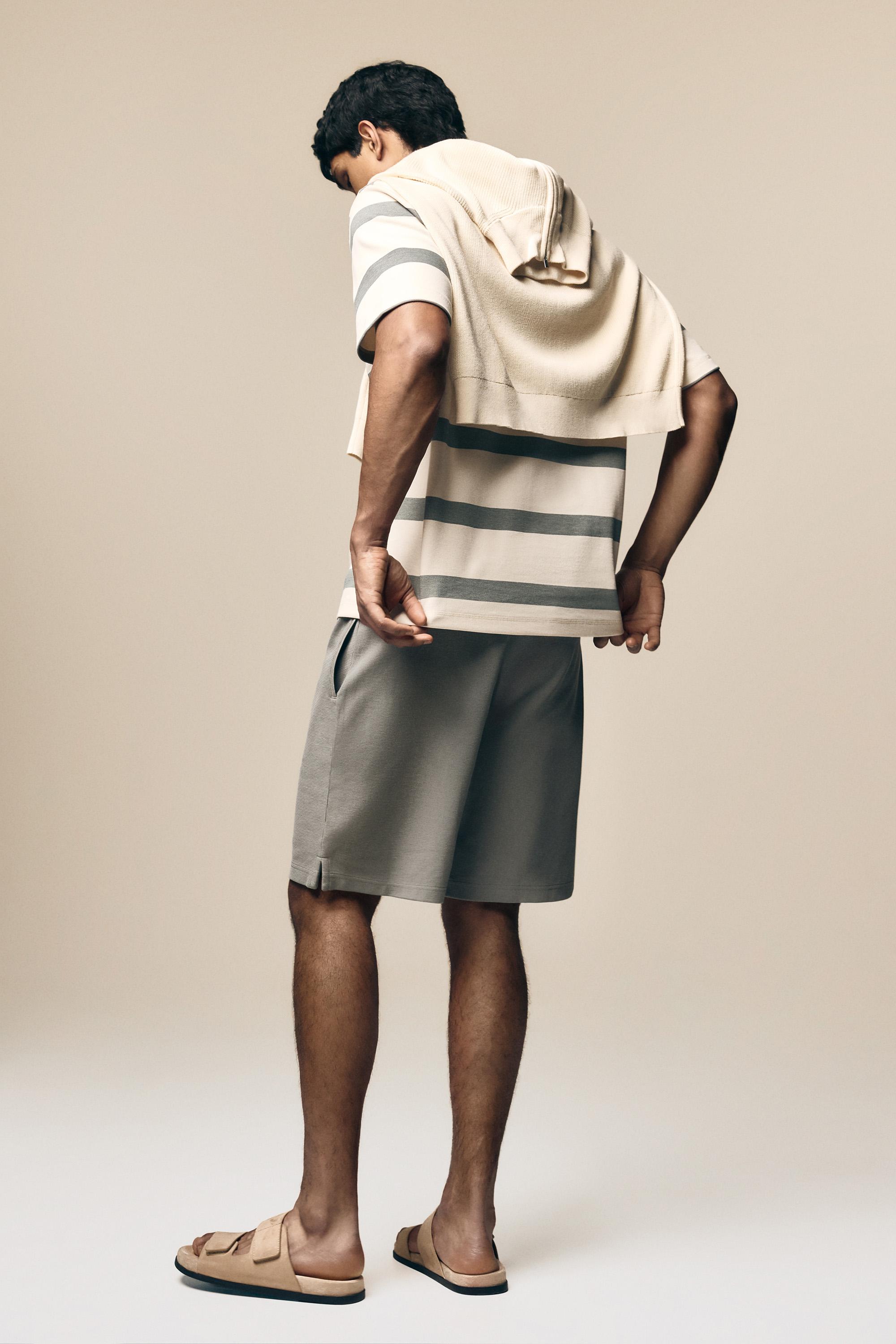 Textured striped T-shirt — BLUE GREY