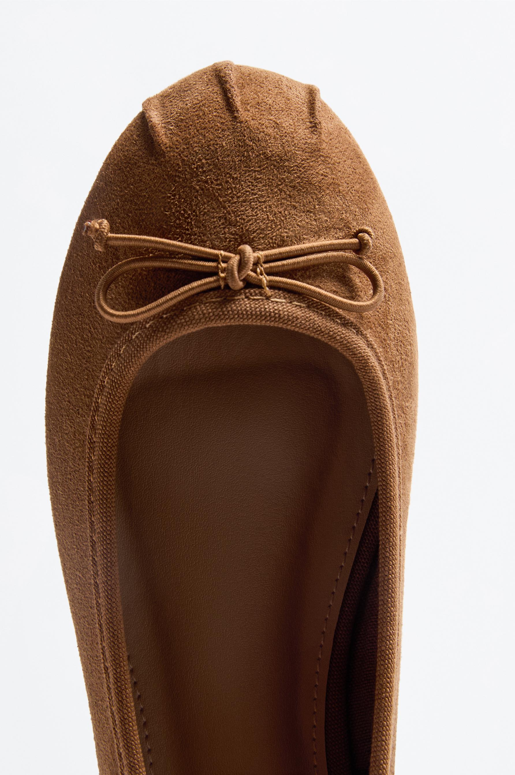 Ballet flats with ruched bow — LEATHER