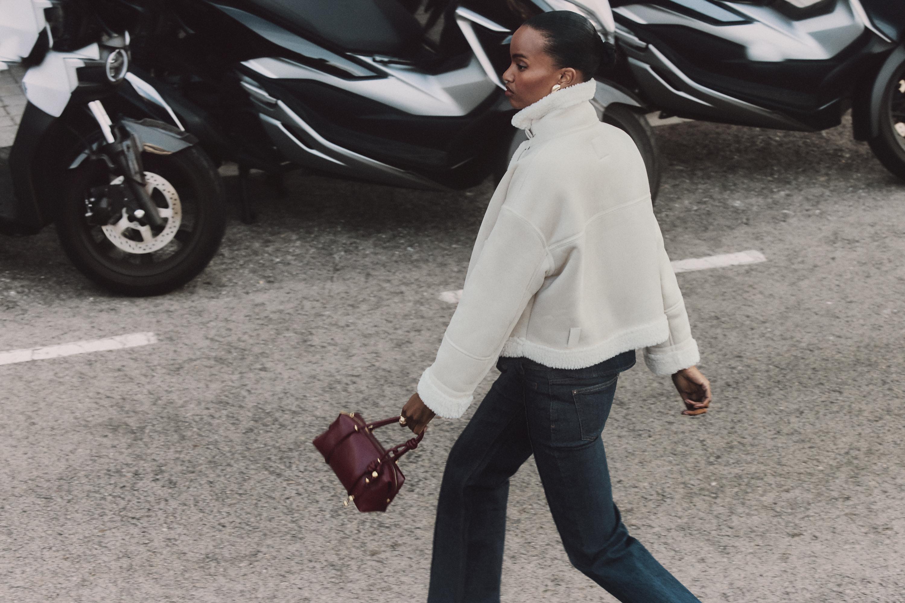 Mini bowling shoulder bag — BURGUNDY