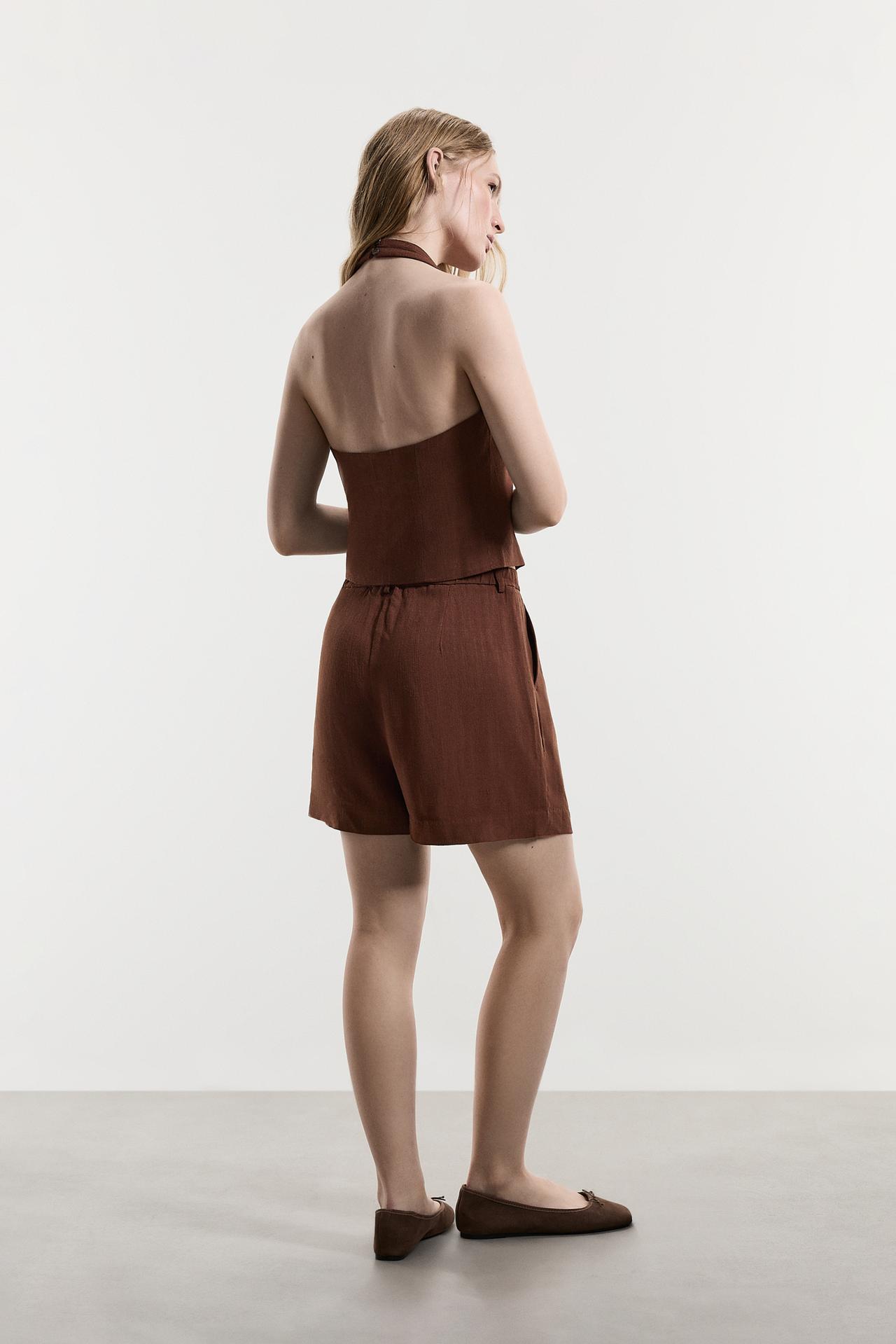 Rustic Bermuda shorts — OCHRE