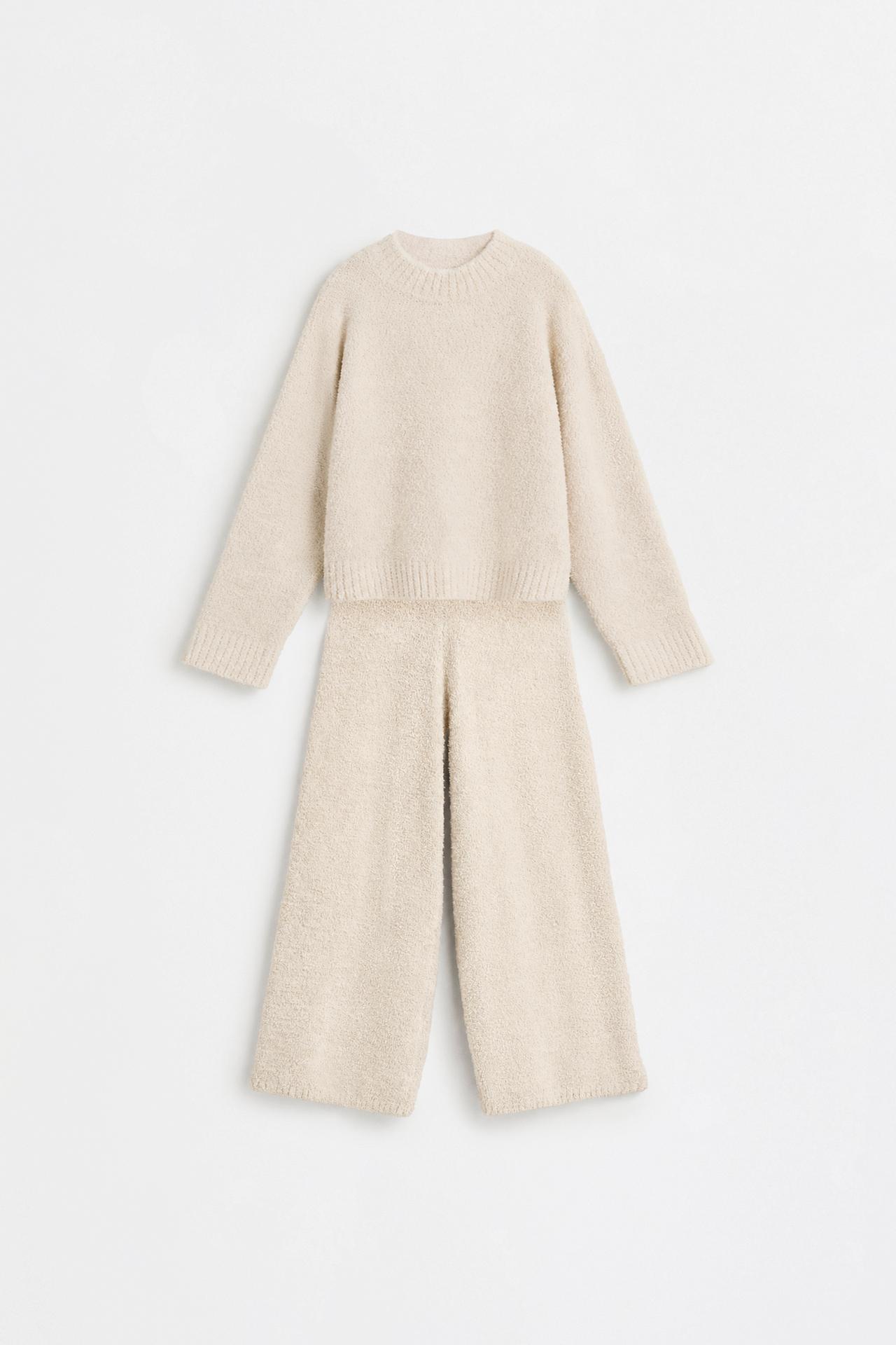 Bouclé knit sweater and trousers set — ECRU