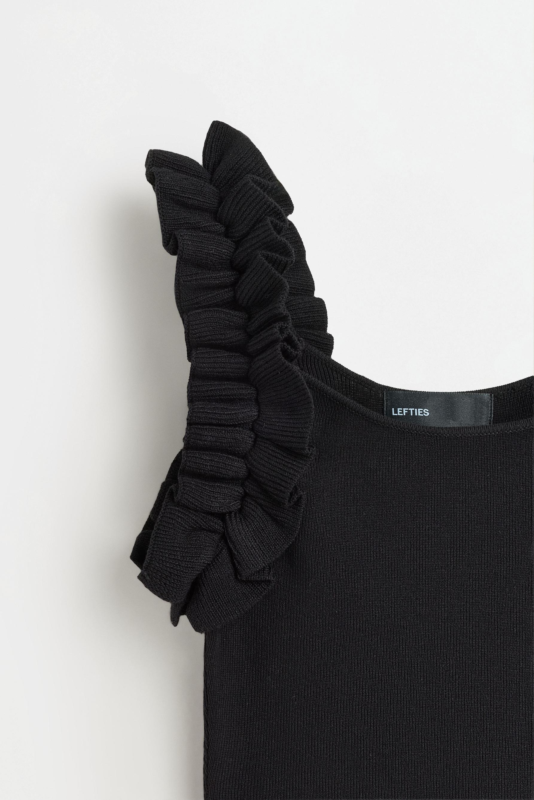Ruffled knit top — BLACK