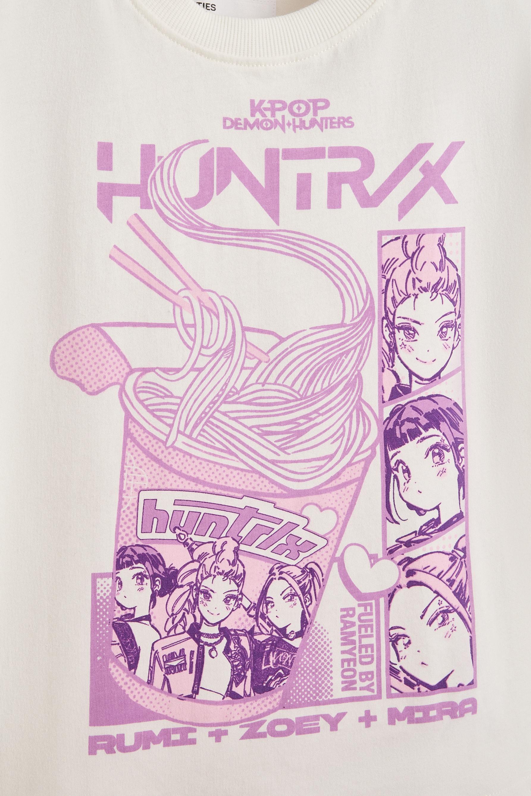 Huntrix K-Pop Demon Hunters™/© Netflix T-shirt and shorts set — OFF WHITE