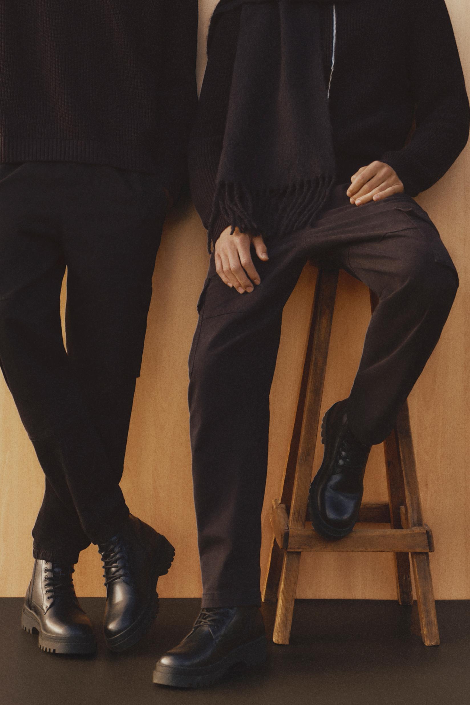 Lace-up boot — BLACK