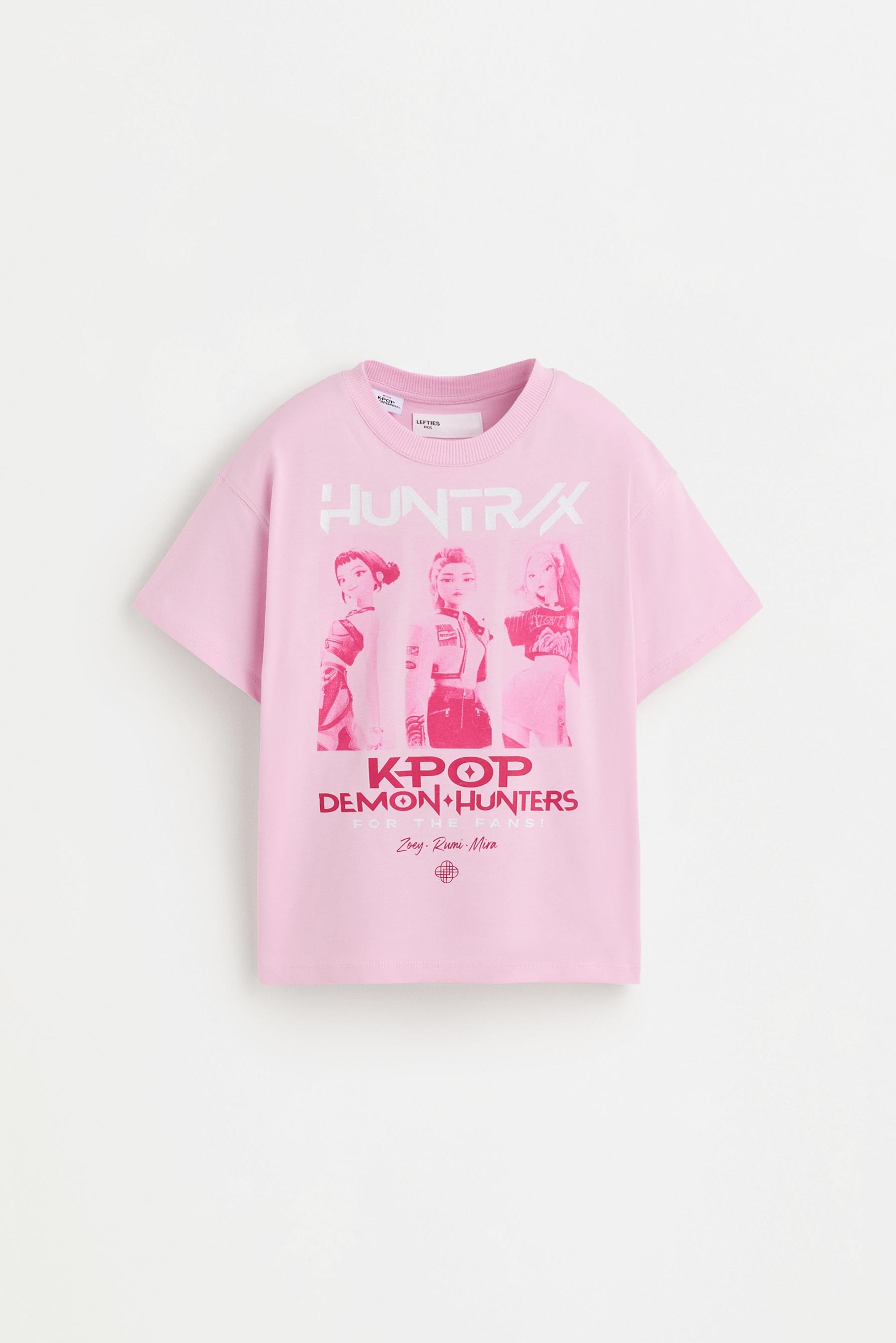Huntrix K-Pop Demon Hunters™/© Netflix T-shirt — PINK