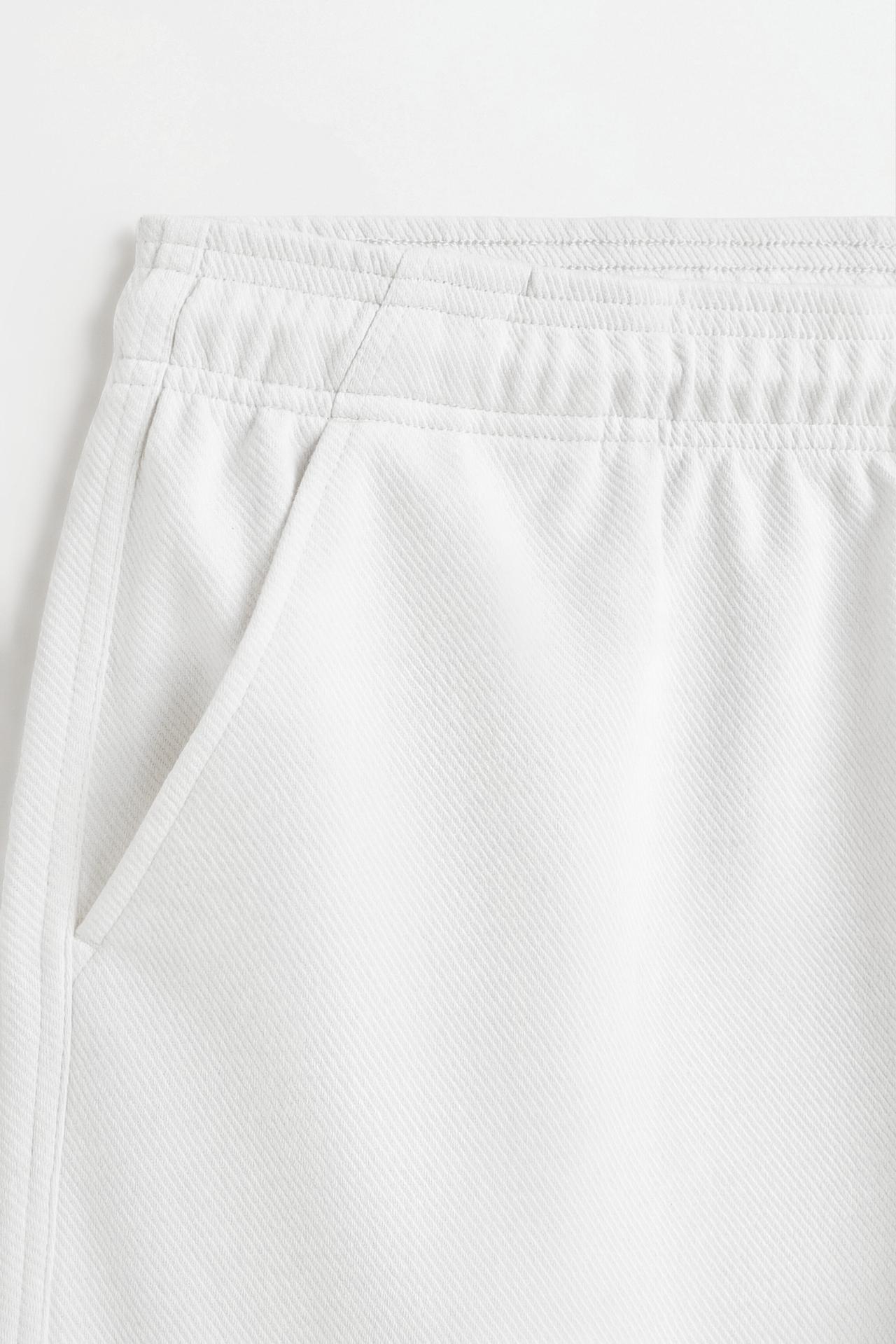 Jogger Bermuda shorts — WHITE