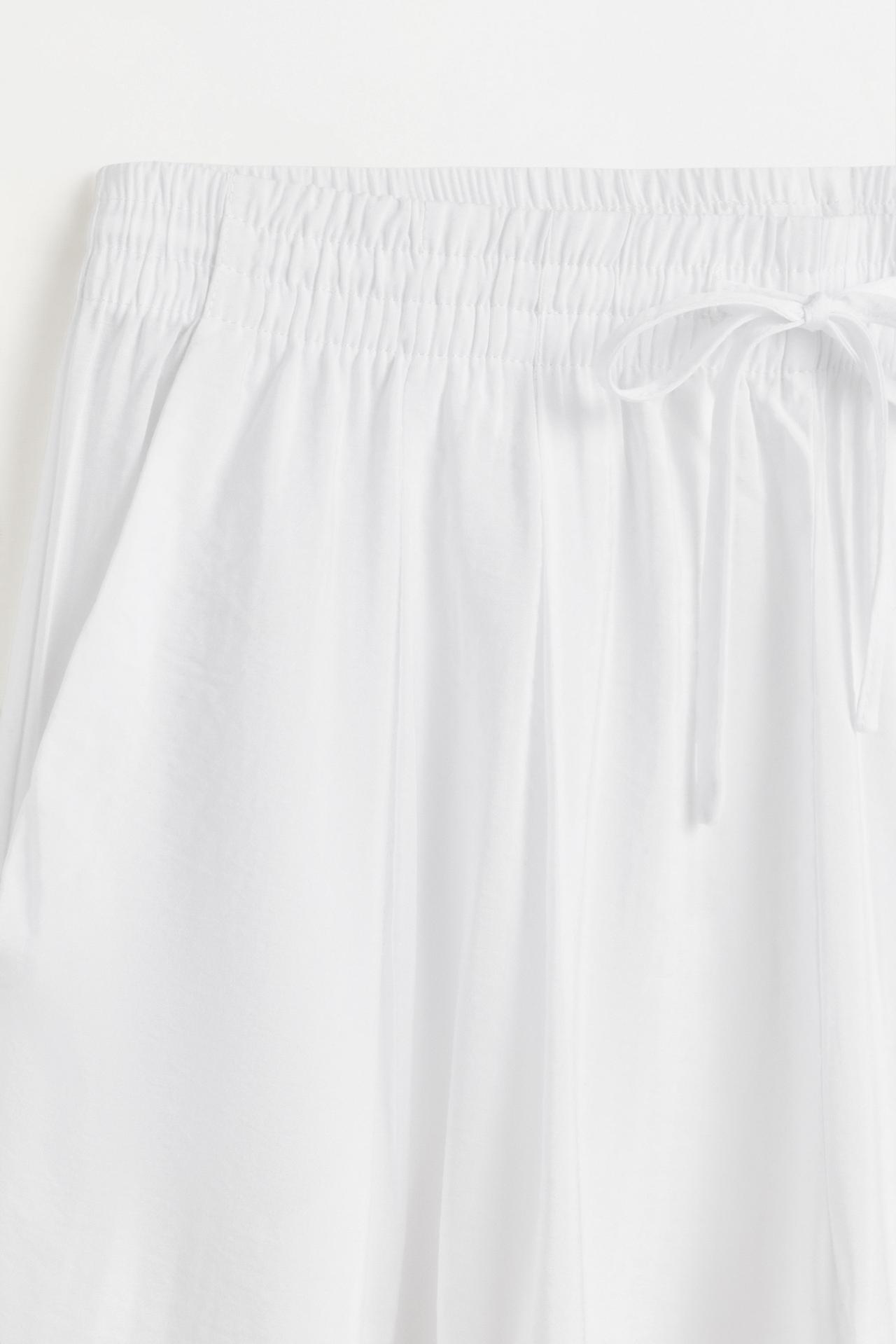 Basic straight-leg trousers — WHITE