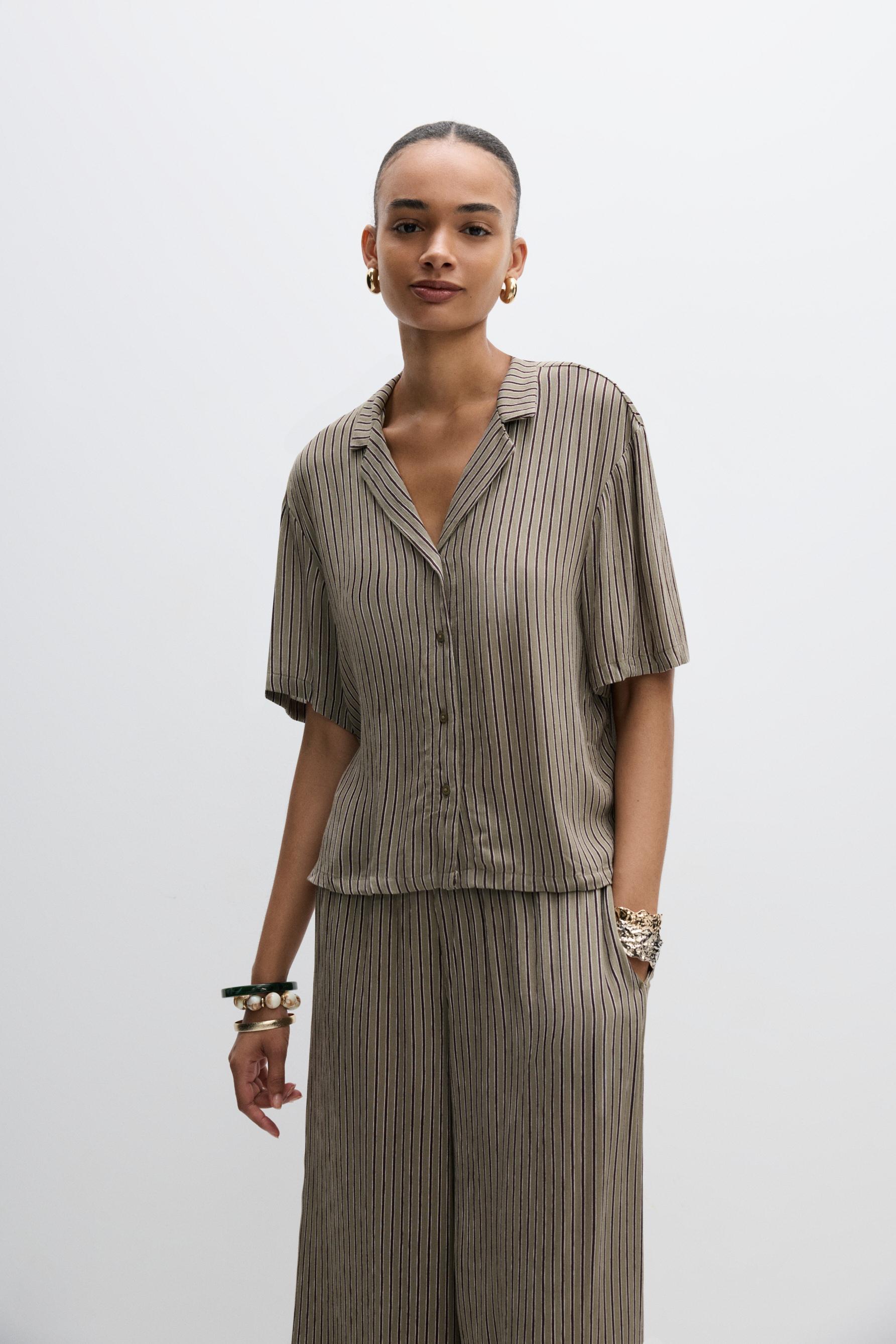 Camisa manga corta textura