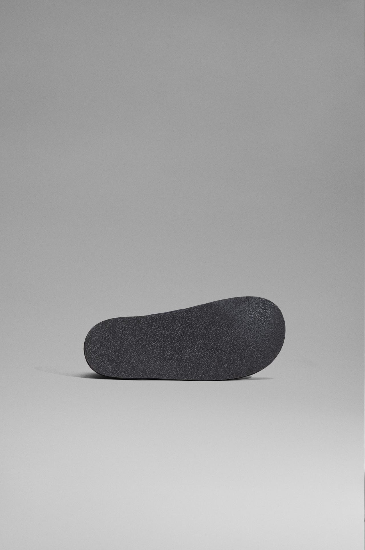 Barefoot Mary Jane ballet flats — GREY