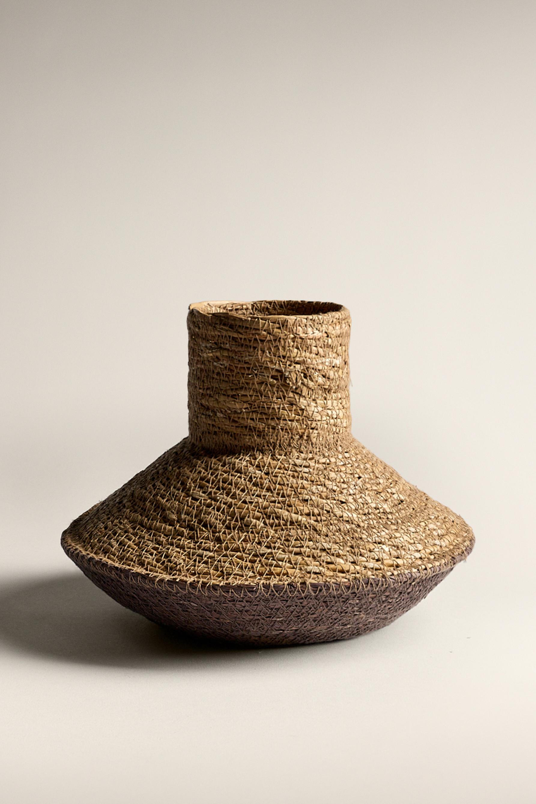 Cesta forma jarrón