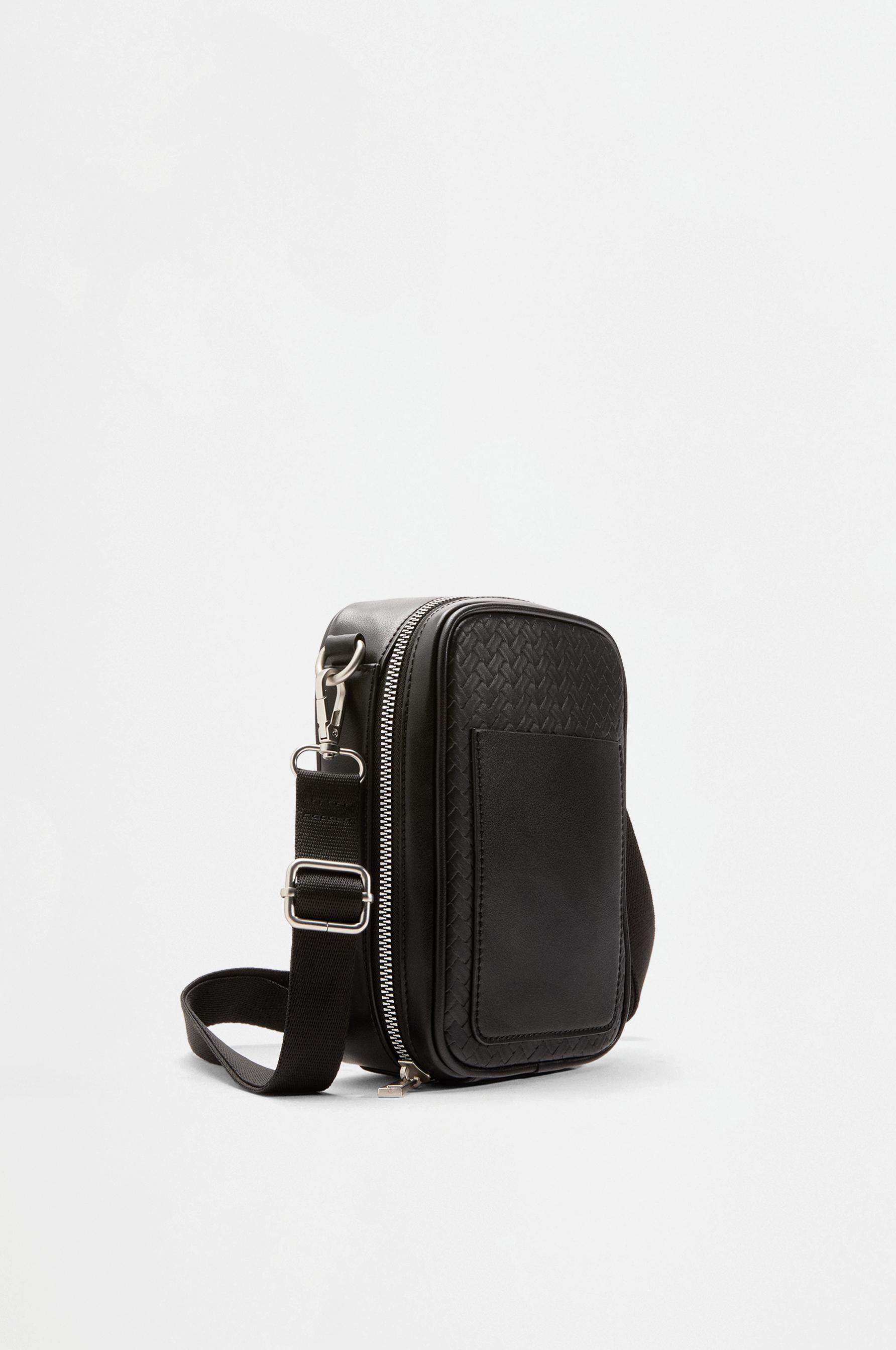 Vertical braided-effect crossbody bag — BLACK