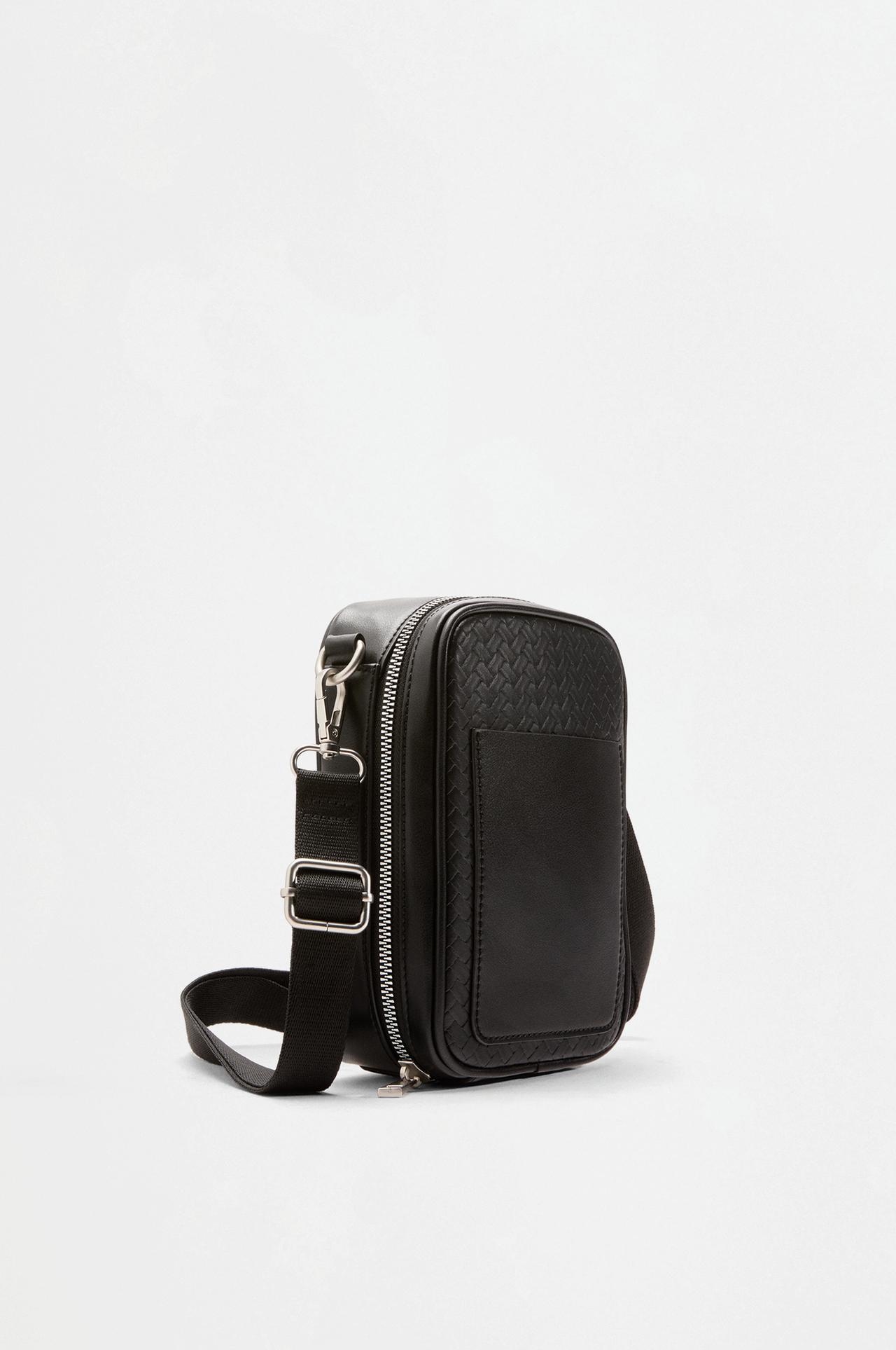 Vertical braided-effect crossbody bag — BLACK