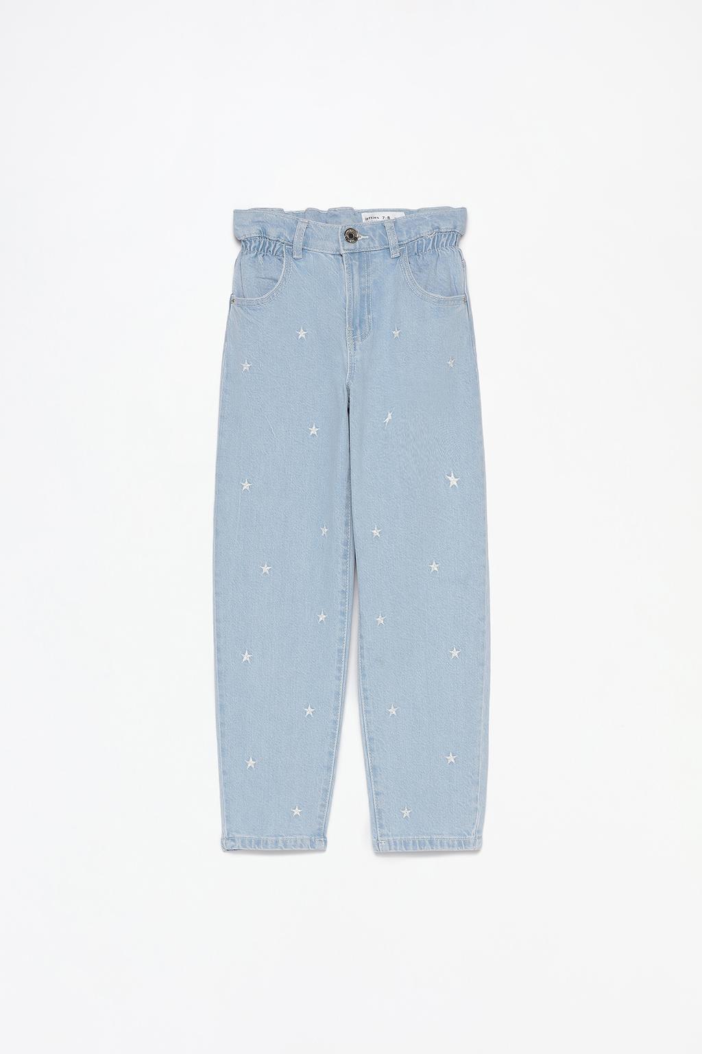 Mom jeans with embroidered stars