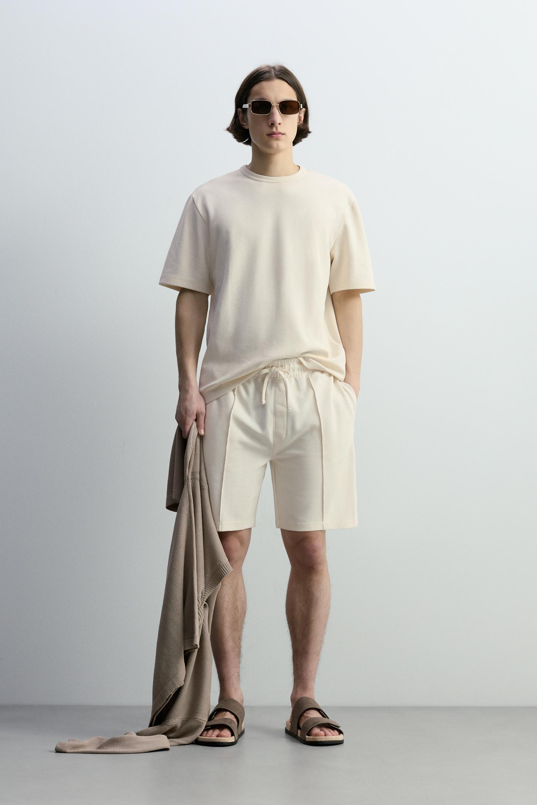 Textured T-shirt — ECRU
