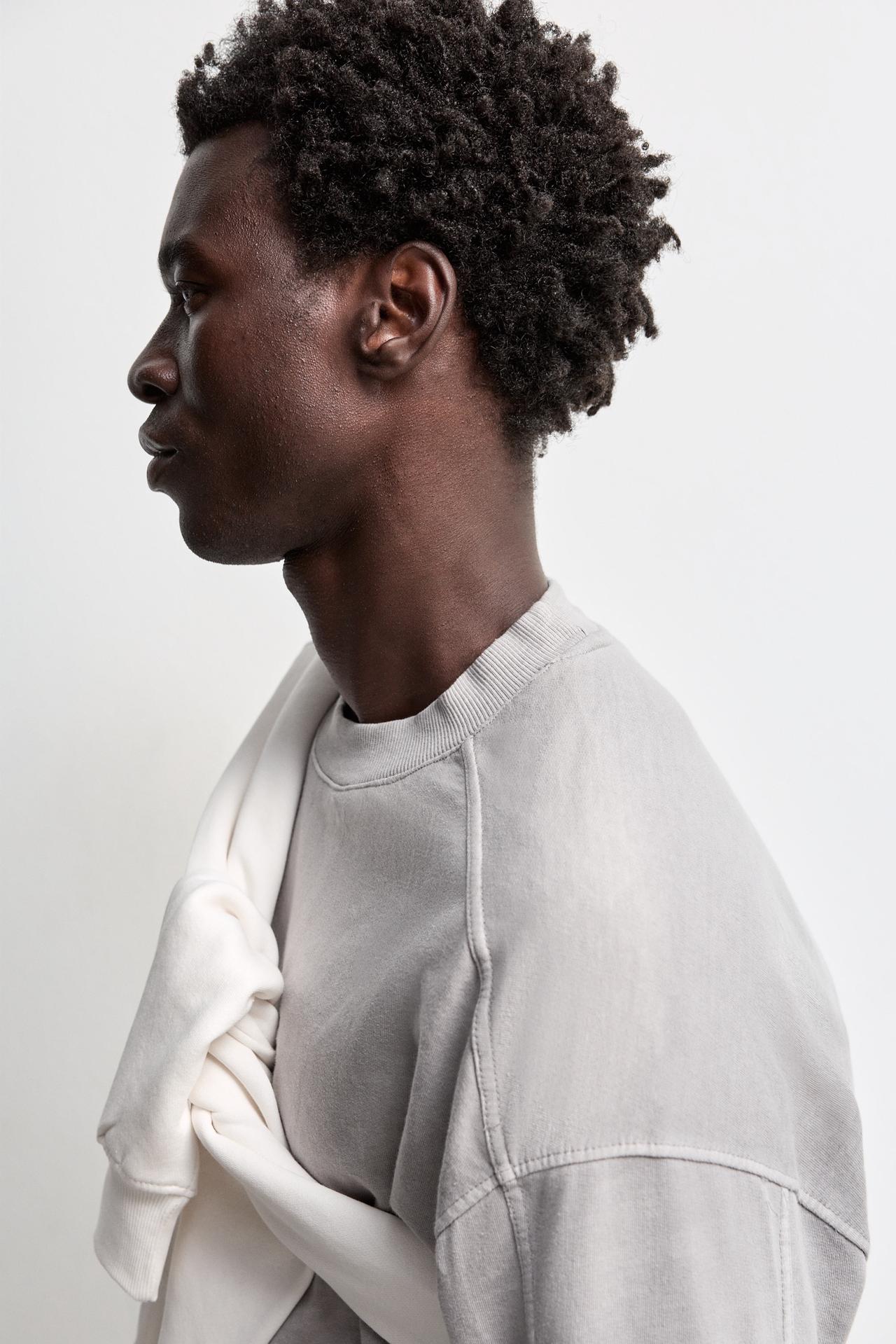 Washed-effect sweatshirt — MEDIUM GREY