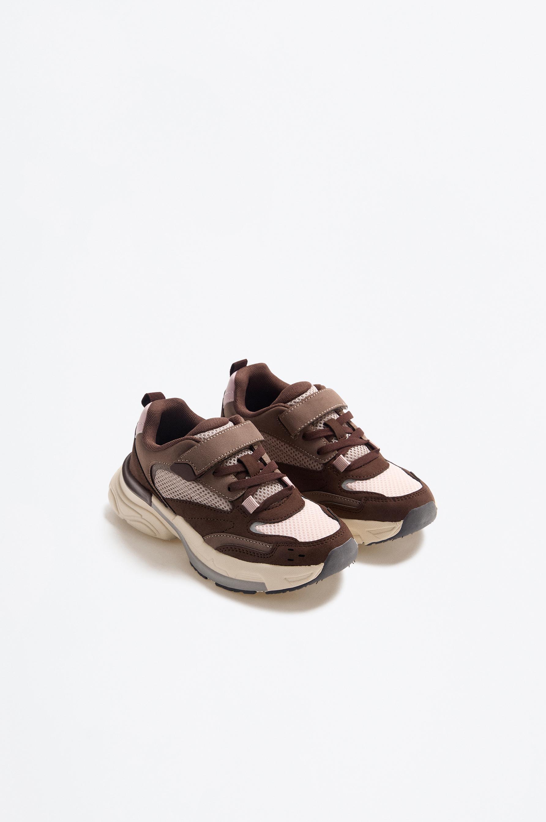 Multi-piece trainers — BROWN
